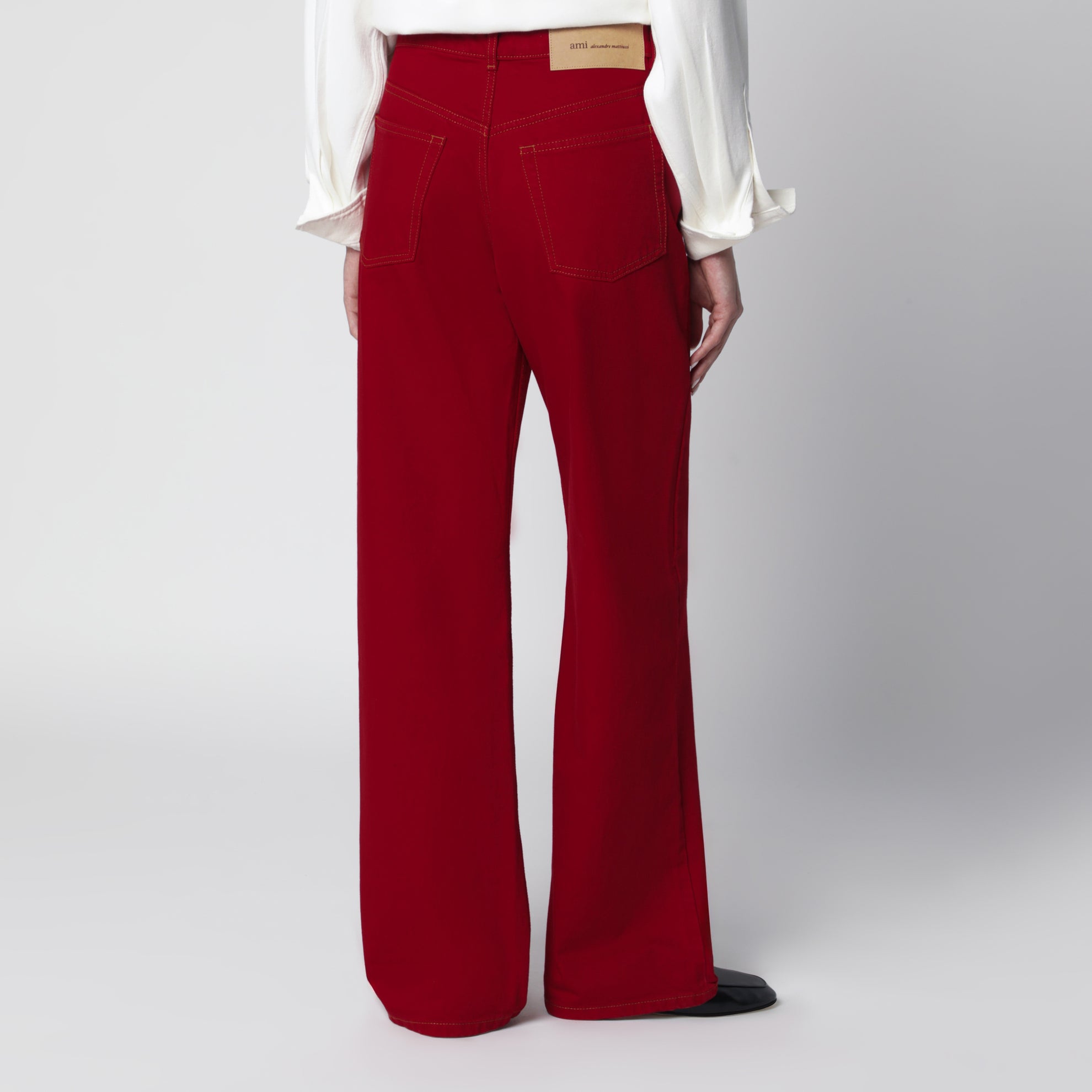 Jeans in twill di cotone rosso rubino
