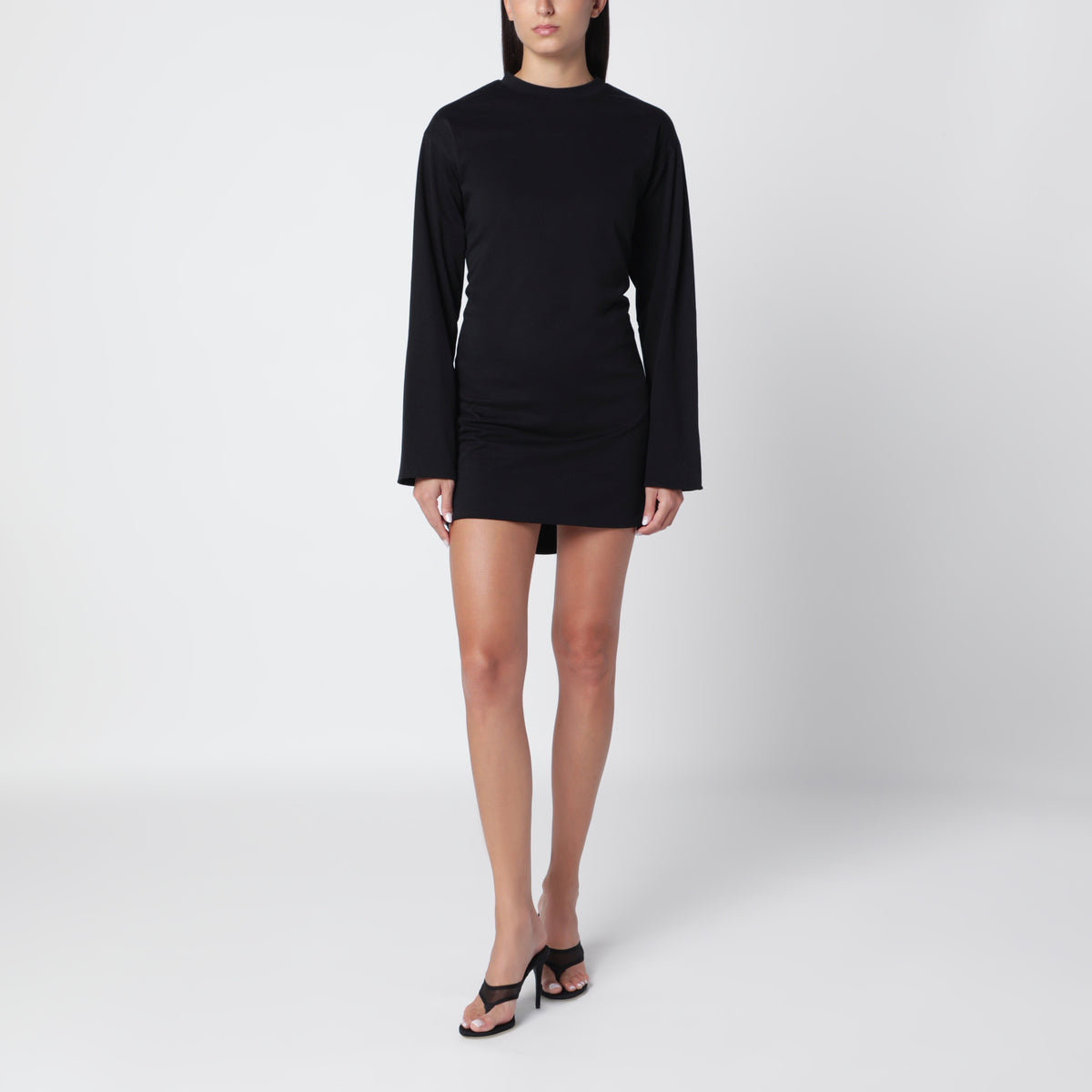 Mini-robe noire en coton