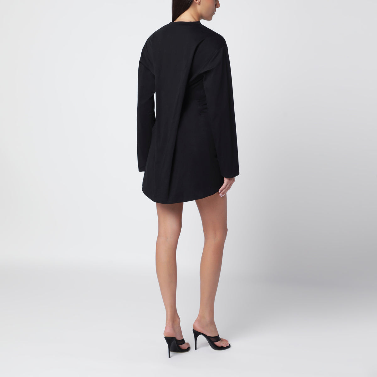 Mini-robe noire en coton