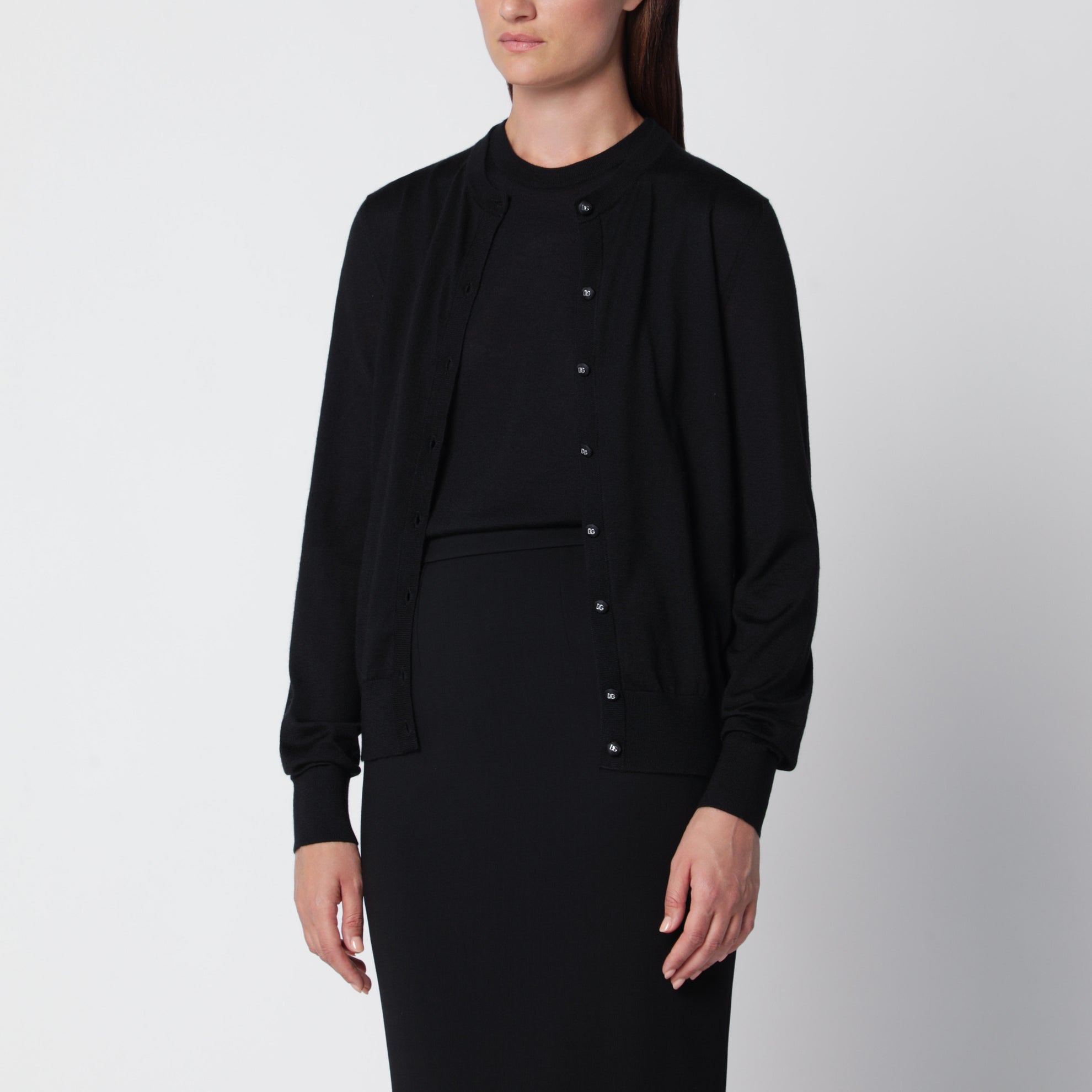 Cardigan nero in cashmere e seta