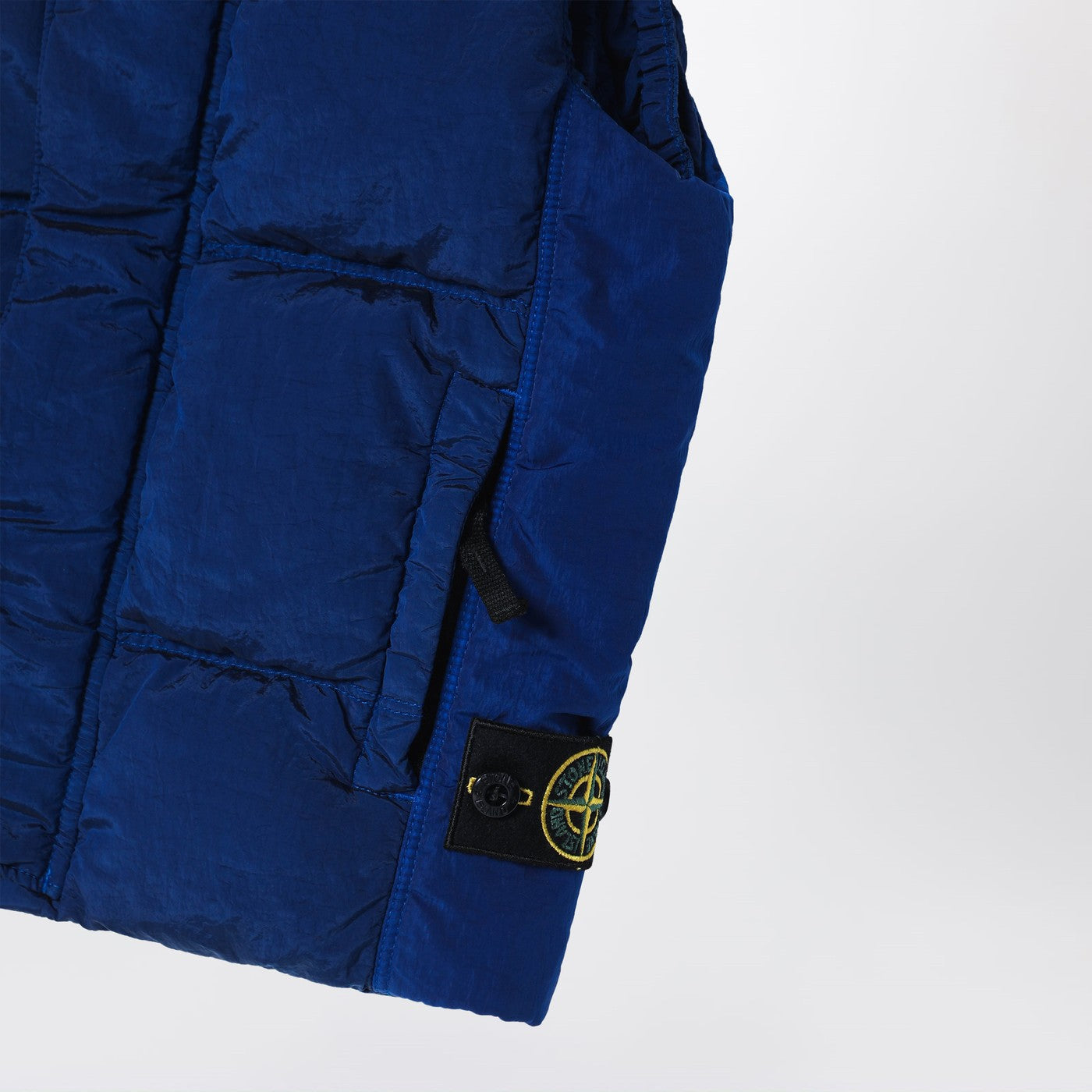 Elektrisch blauer Reißverschlussgilet