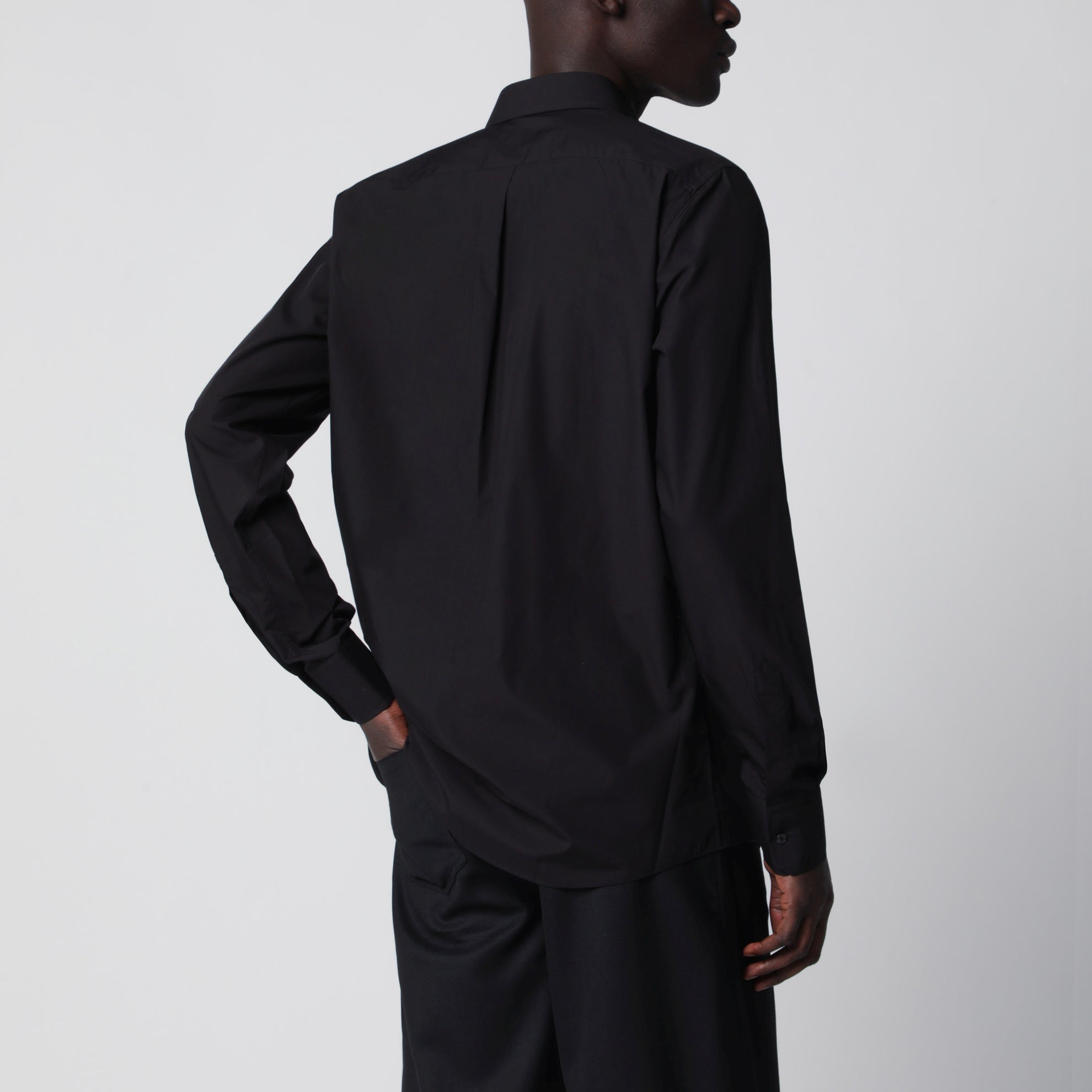 Camicia nera in cotone