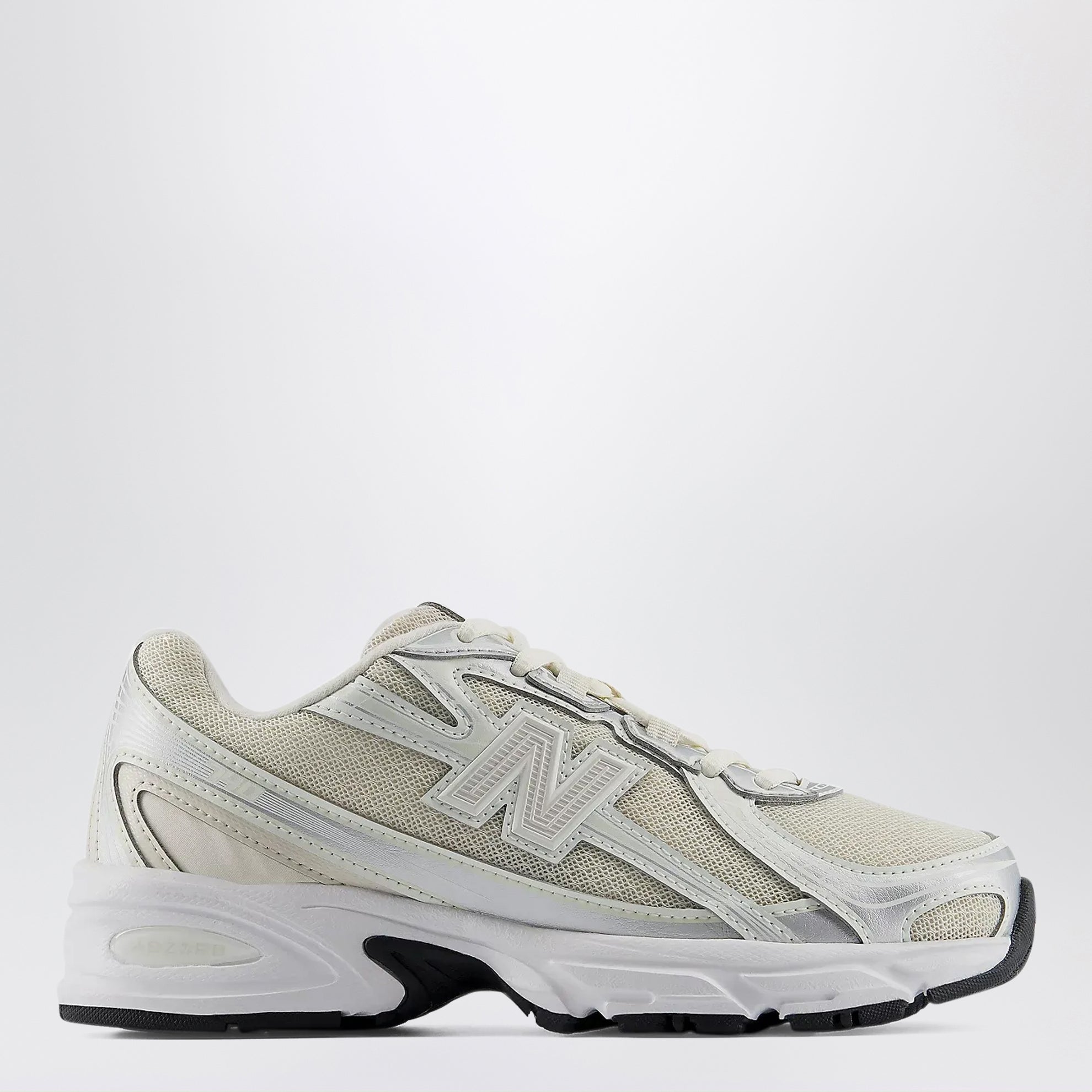 740 Sneaker Lace Turtledove / Linen