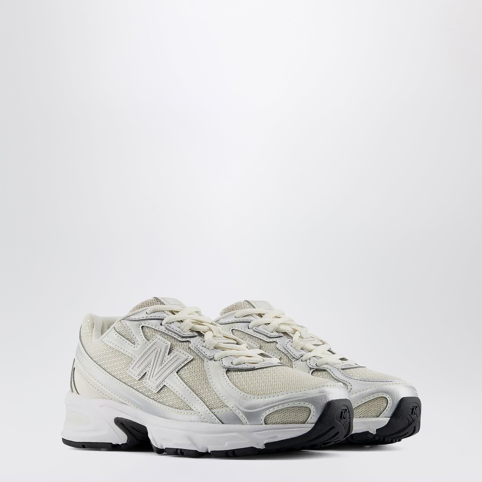 740 Sneaker Lace Turtledove / Linen