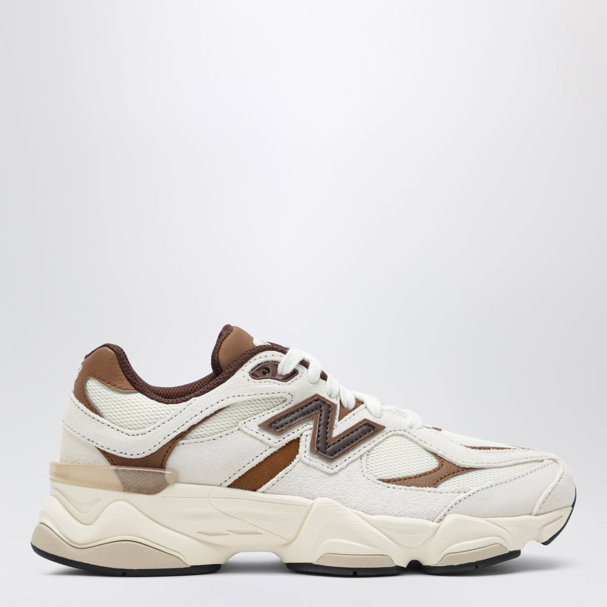 Beige 9060 Lace sneaker in mesh and suede