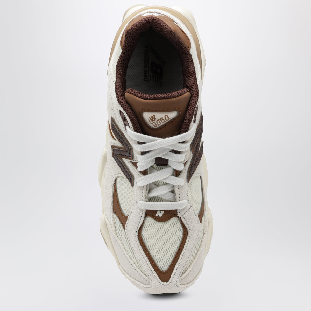 Beige 9060 Lace sneaker in mesh and suede