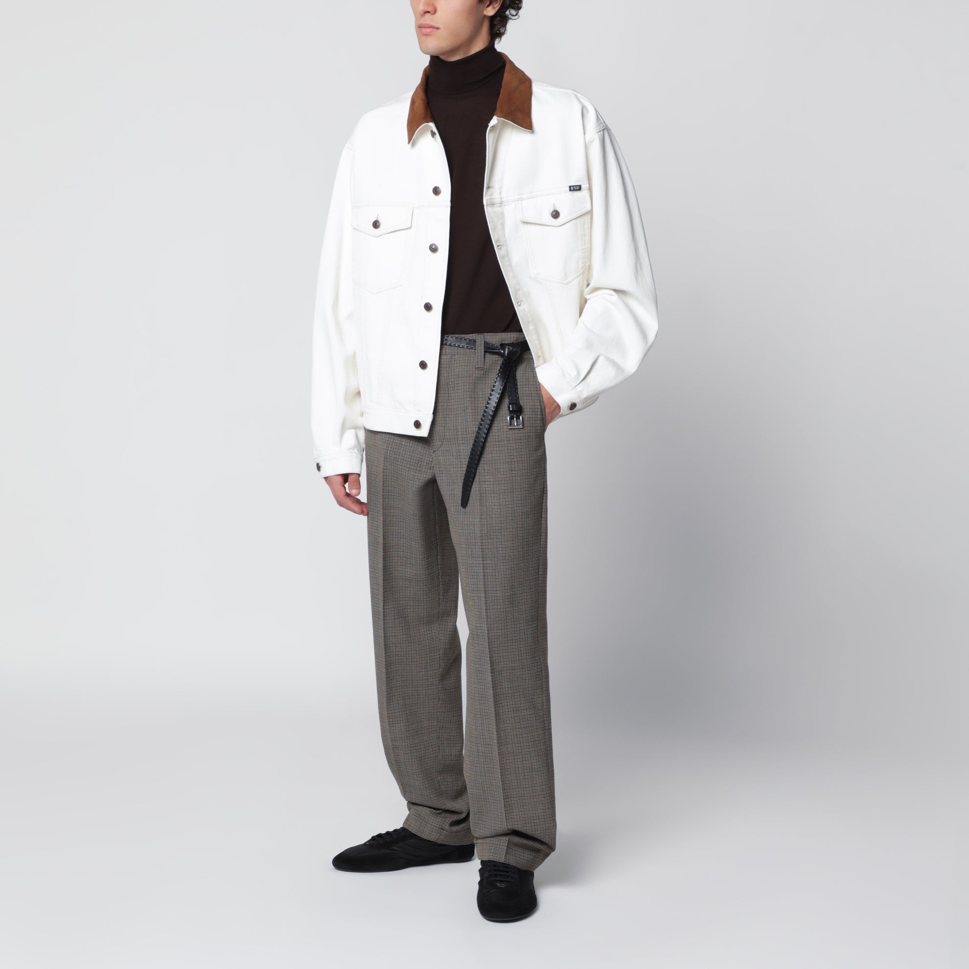 White old denim jacket with leather details