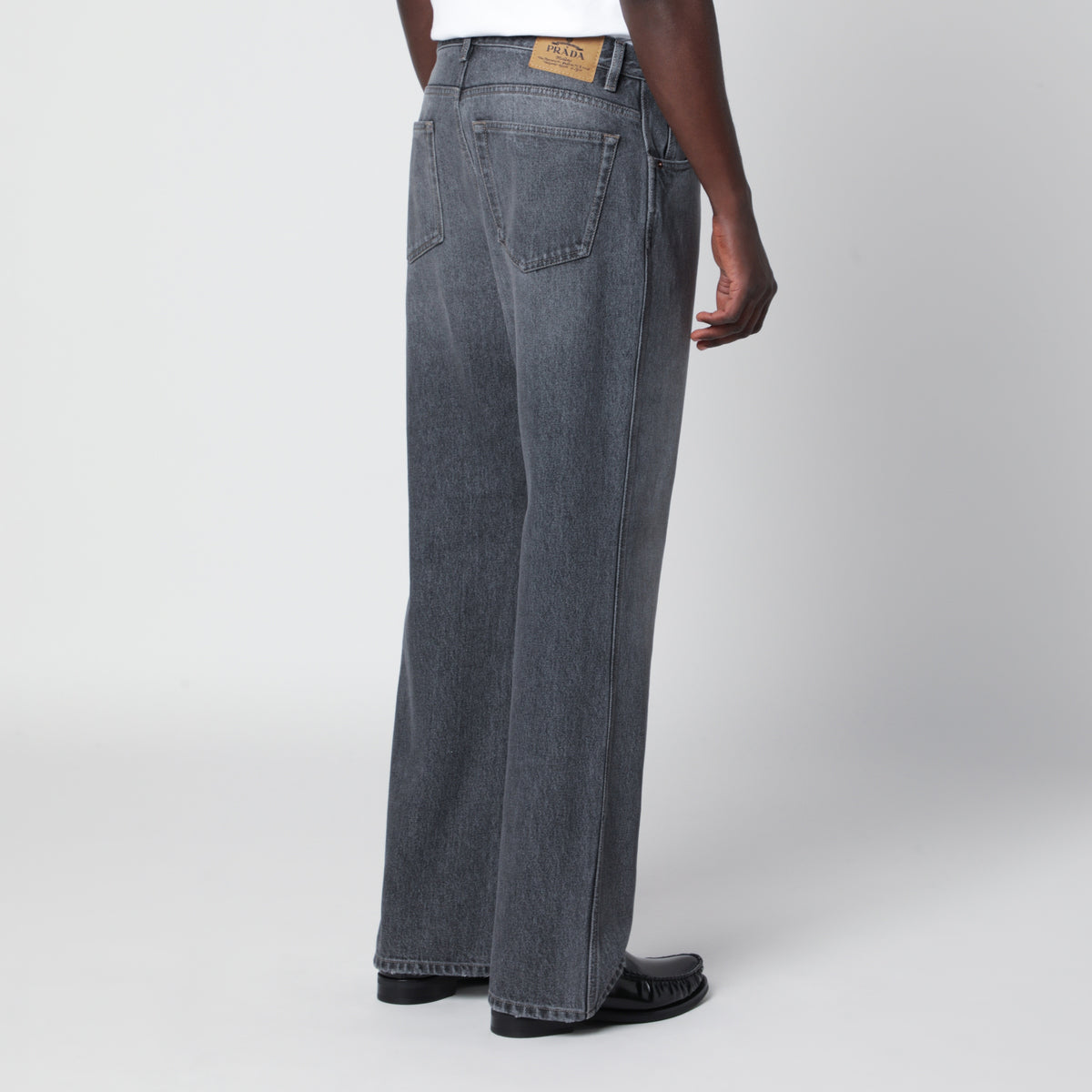 Black faded-effect jeans