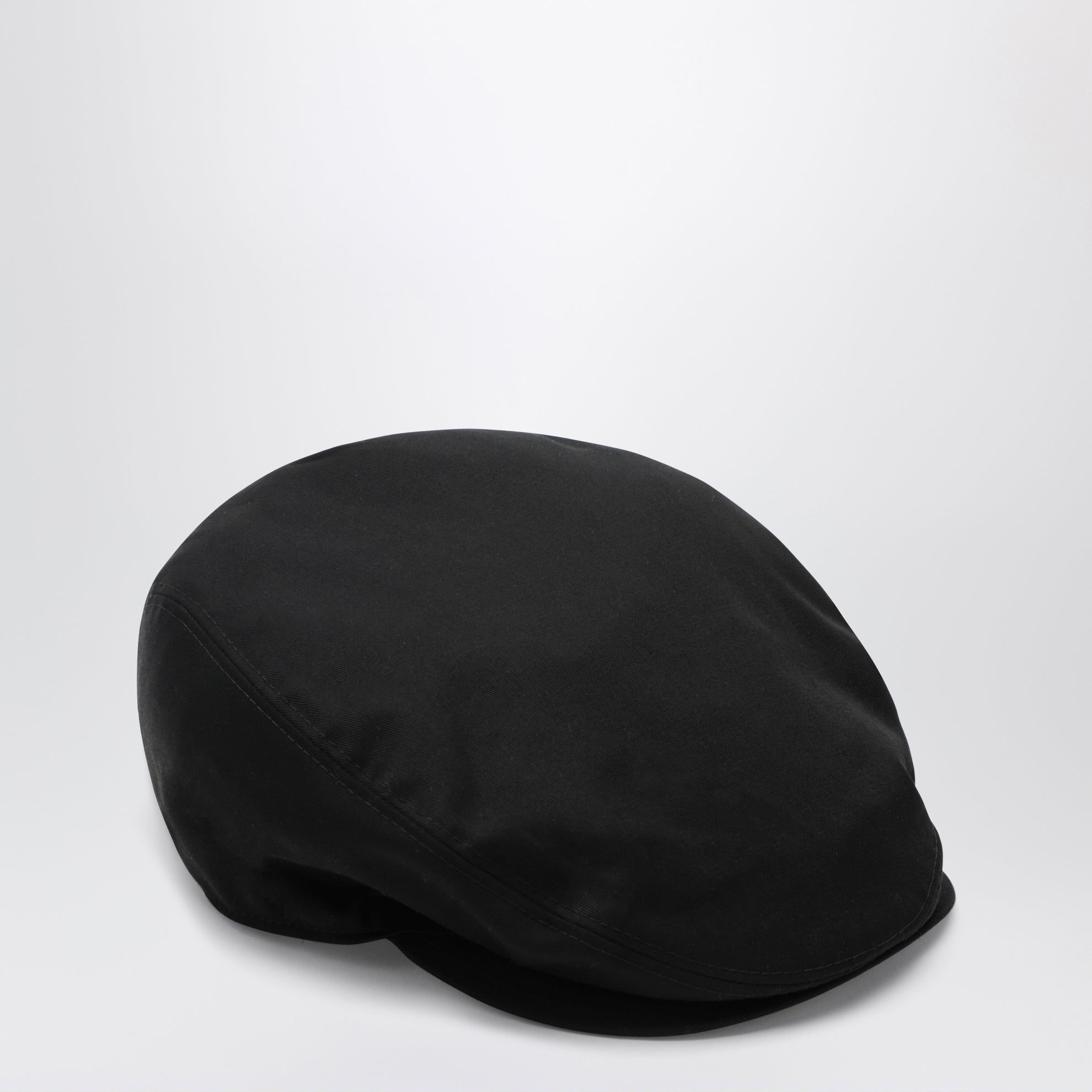 Black cotton gabardine flat cap