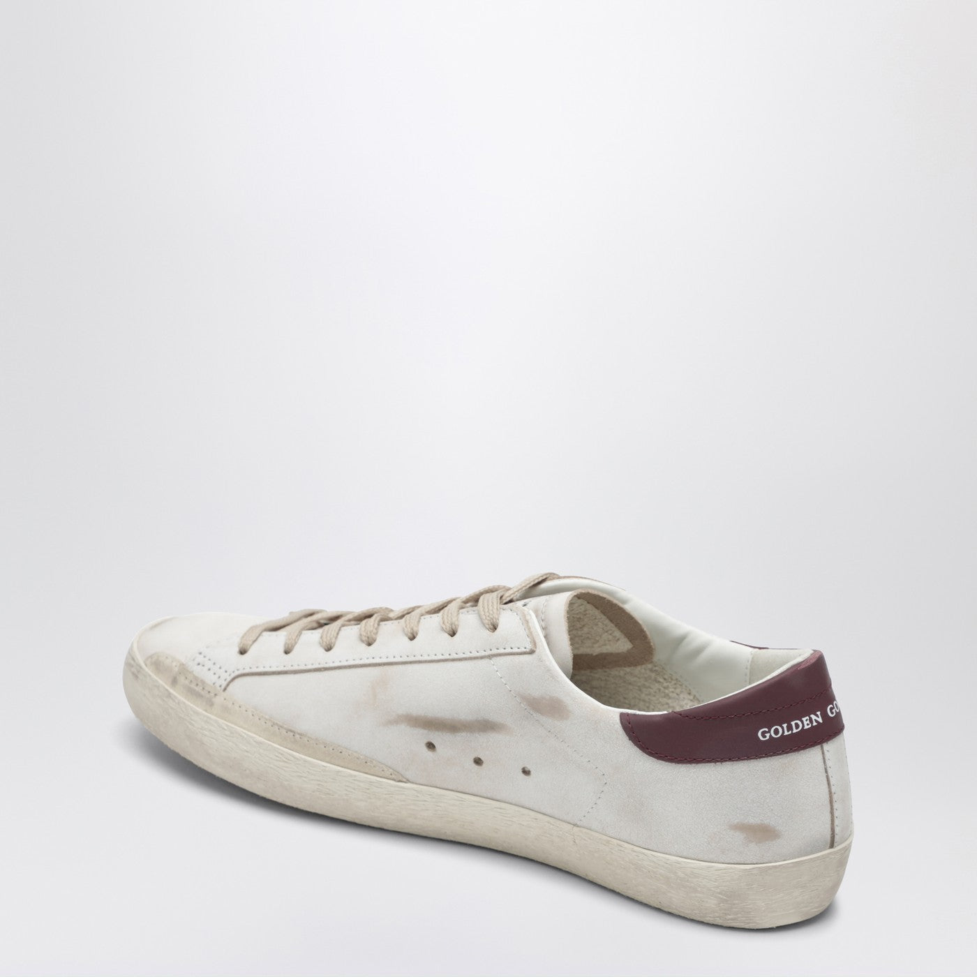 Super-star sneaker white/burgundy vintage effect