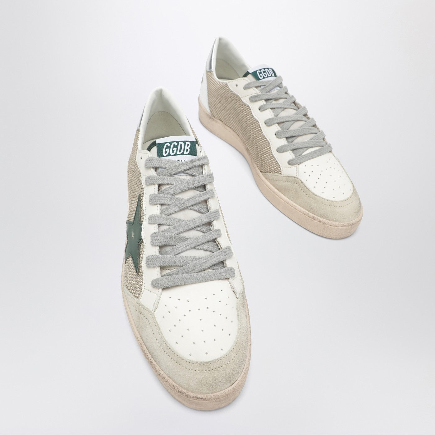 Ballstar Sneaker in Weiß und Grün mit Vintage-Effekt