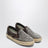 Slip-on marroni in suede con borchie