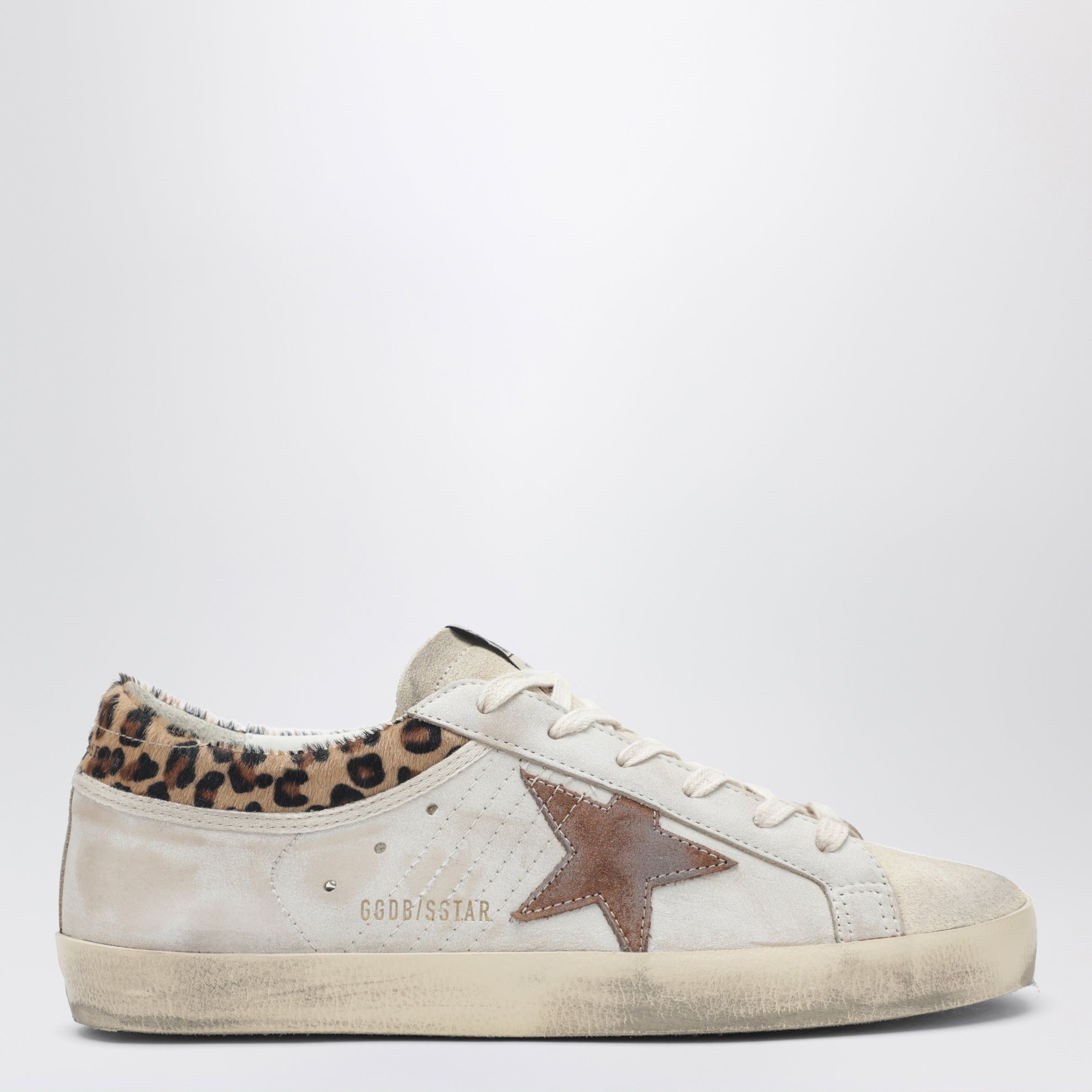 Weiße und beige Super-Star-Sneaker mit Ponyfell-Details