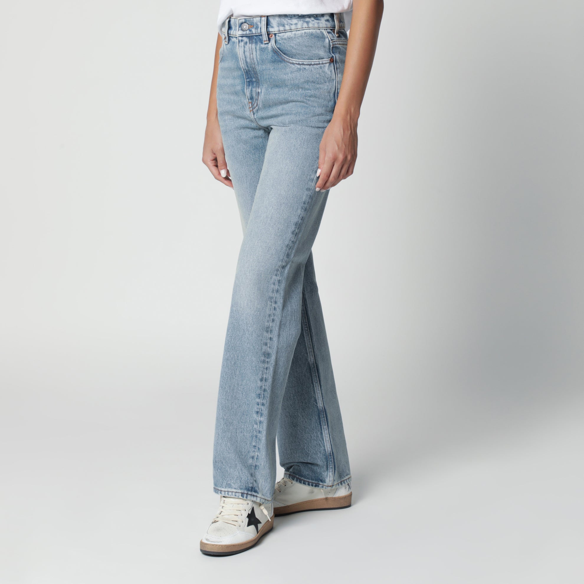 Hellblaue Jeans mit Washed-Effekt