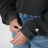 Kurzer Kapuzenpullover in Anthrazit aus Baumwolle