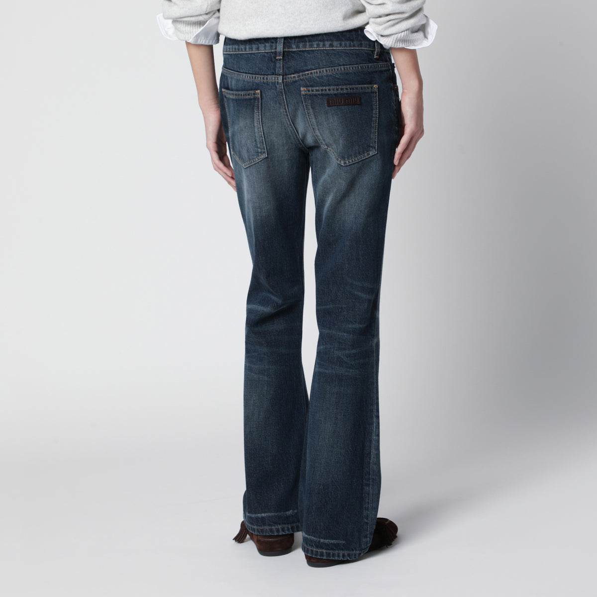 Jean flare bleu effet délavé