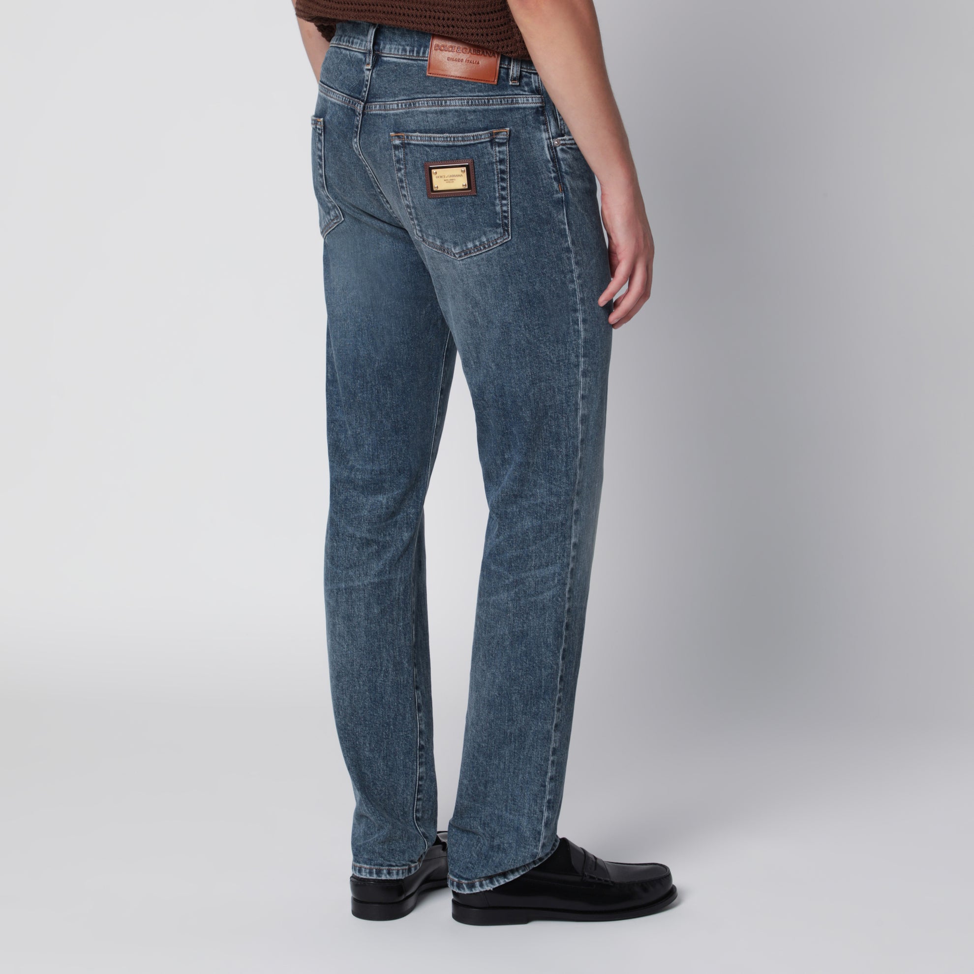 Jeans slim in denim blu effetto slavato