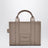 The Small Tote Bag Cement aus Leder