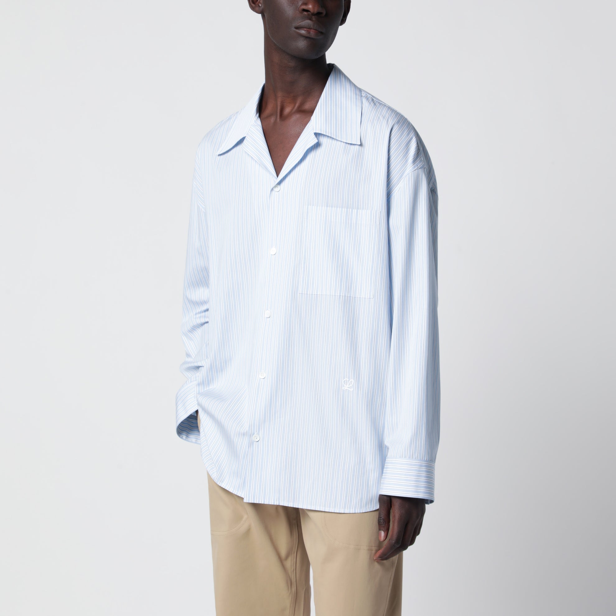 Chemise en coton léger à motif rayé