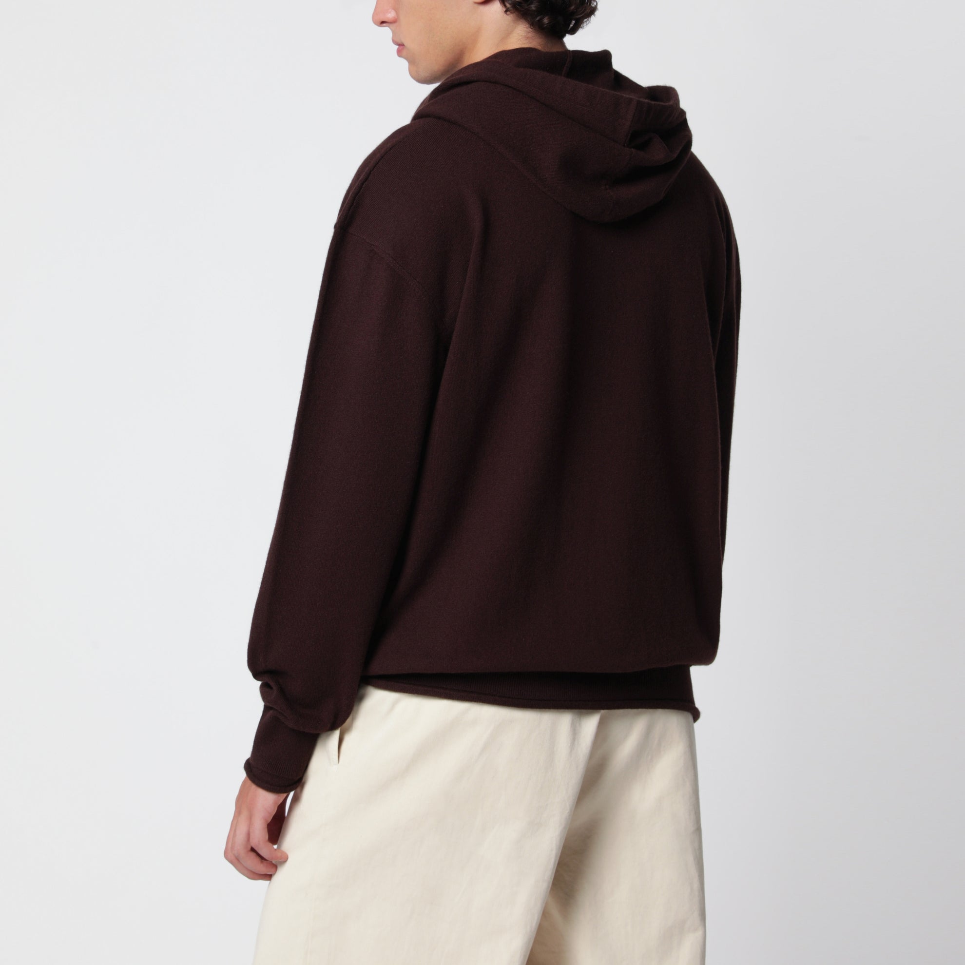 Felpa con cappuccio marrone scura