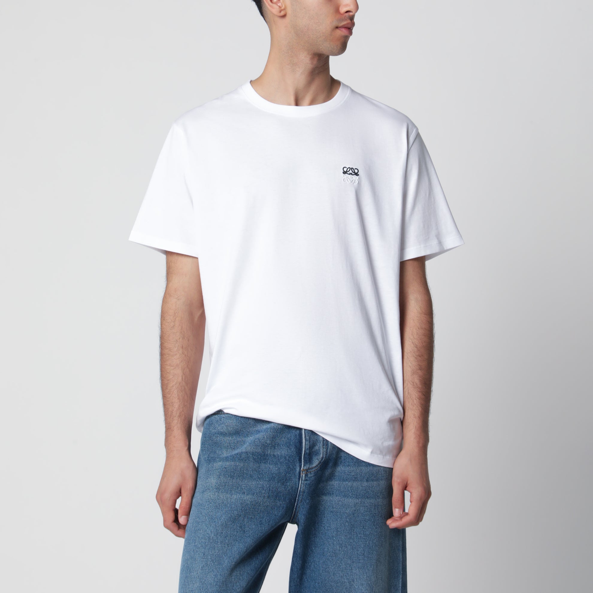 White cotton T-shirt with Anagram logo