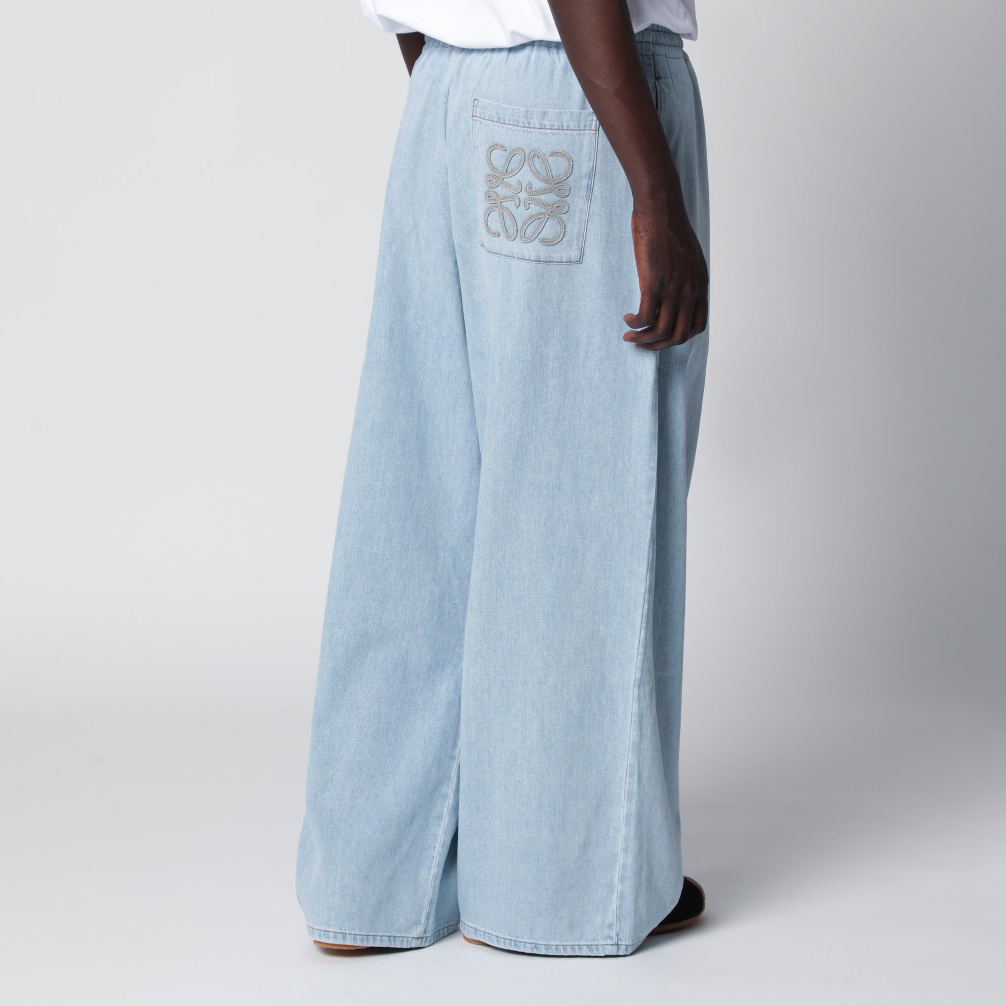 Pantaloni con coulisse in denim blu lavato
