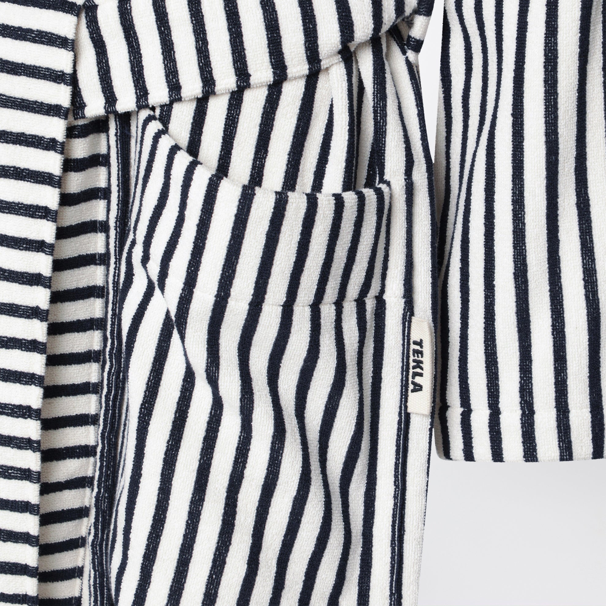 Accappatoio bianco/nero a righe