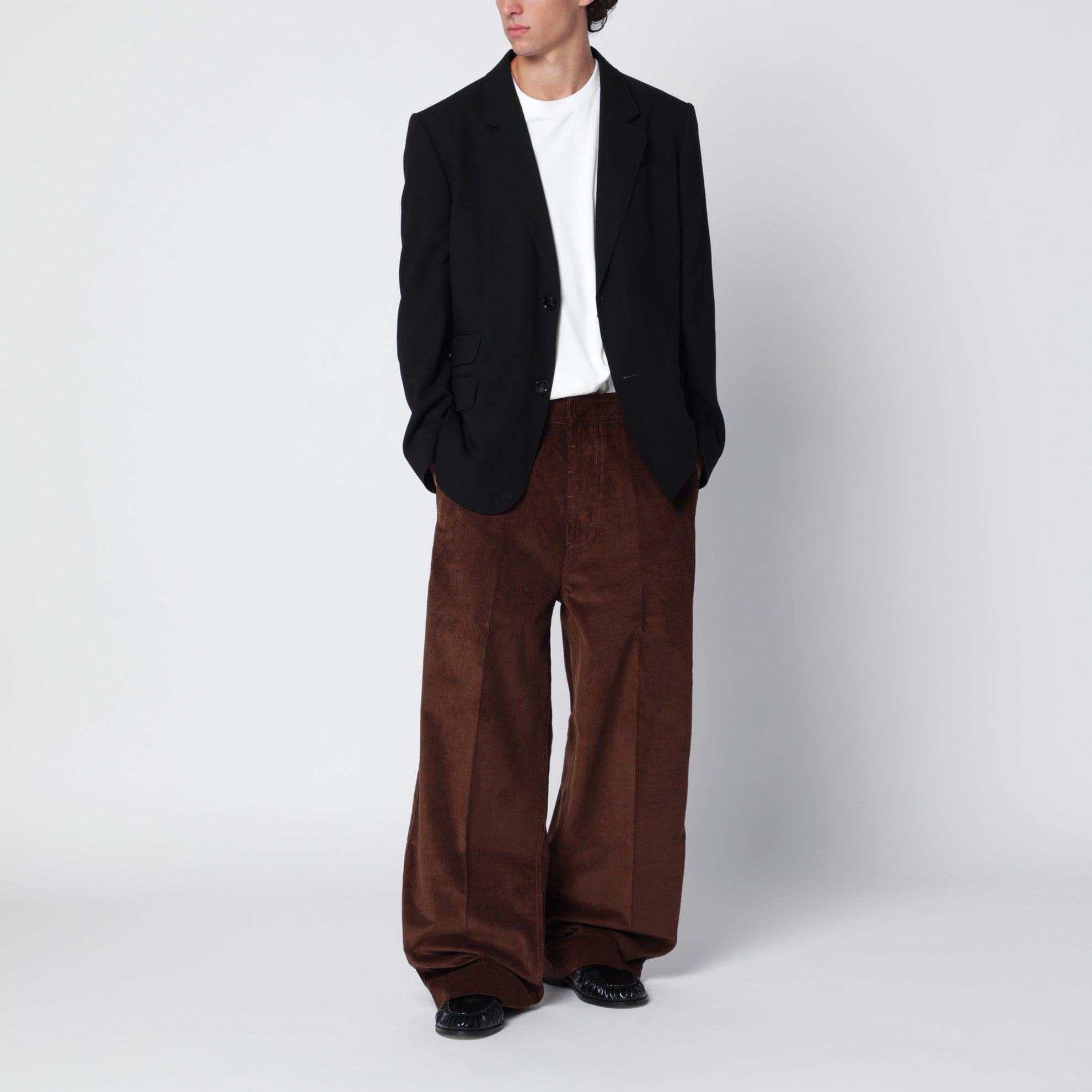 Black straight wool blazer
