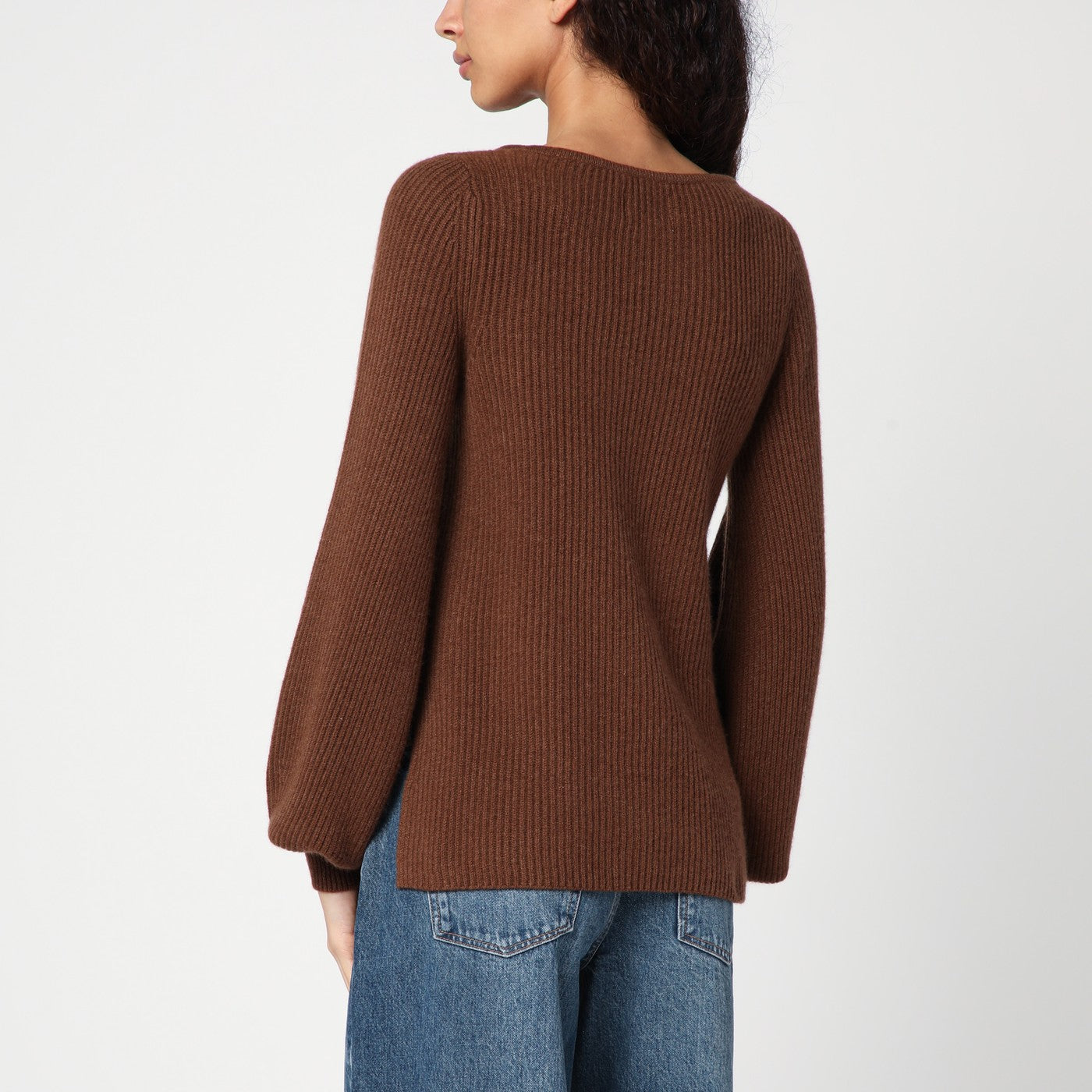 Brown ribbed cashmere jumper