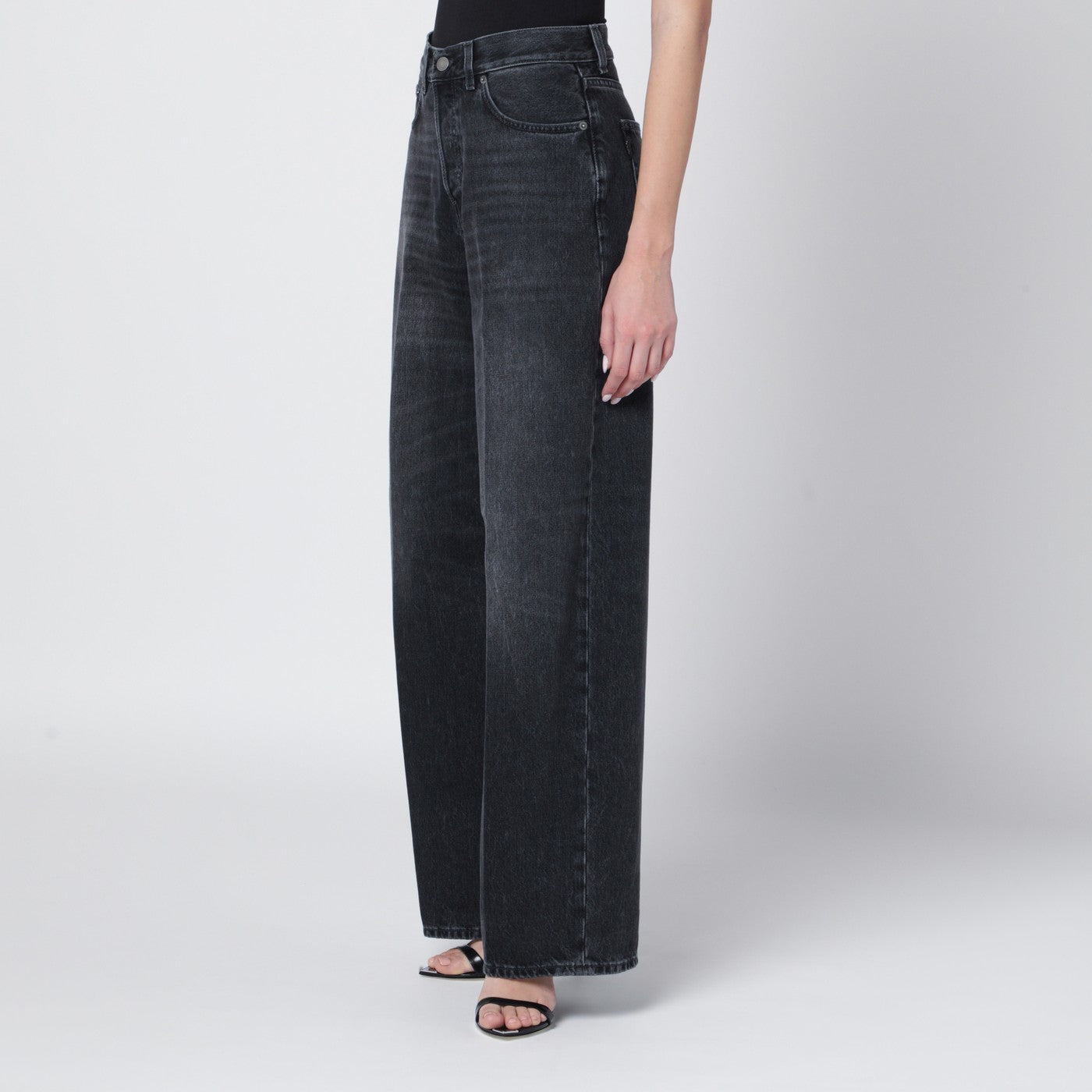 Black Bethany jeans