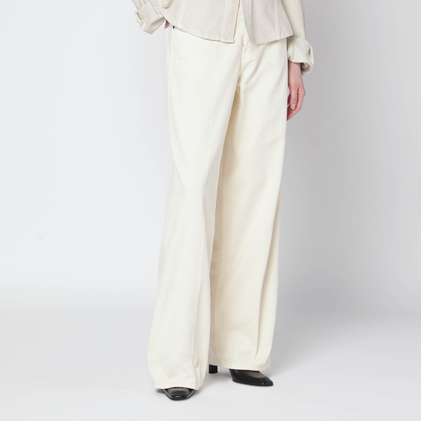 Butter-coloured Bethany jeans