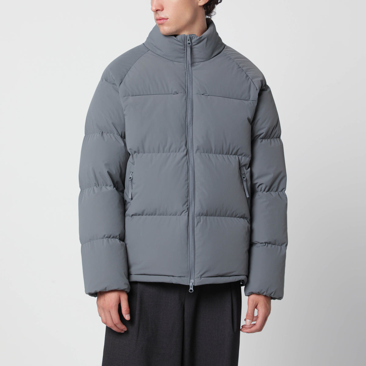 Grey down jacket in nylon blend