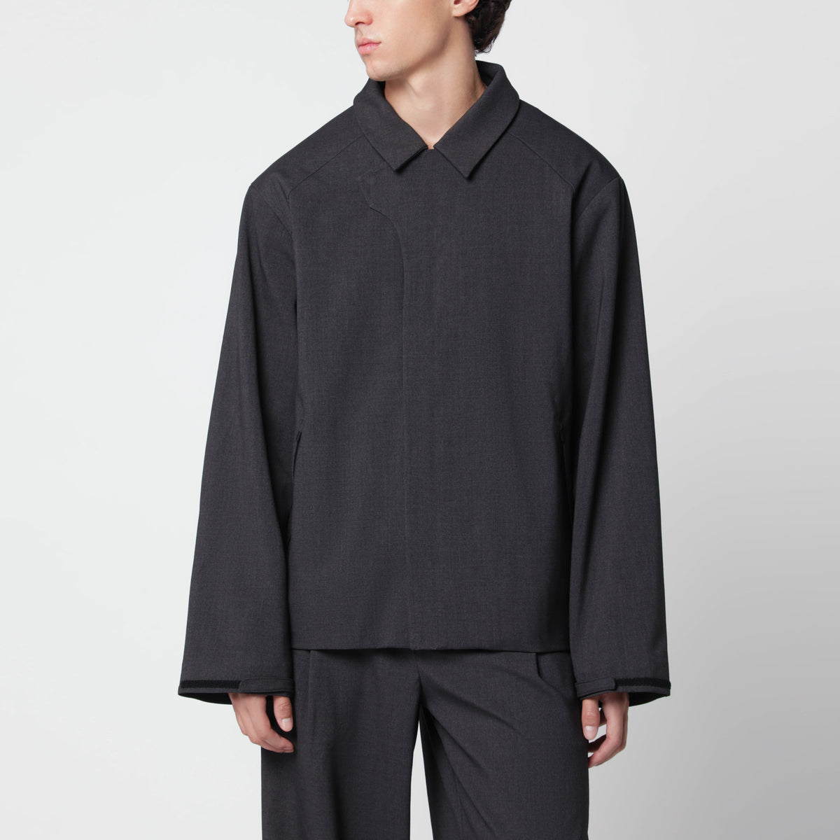 Giacca camicia grigia scura