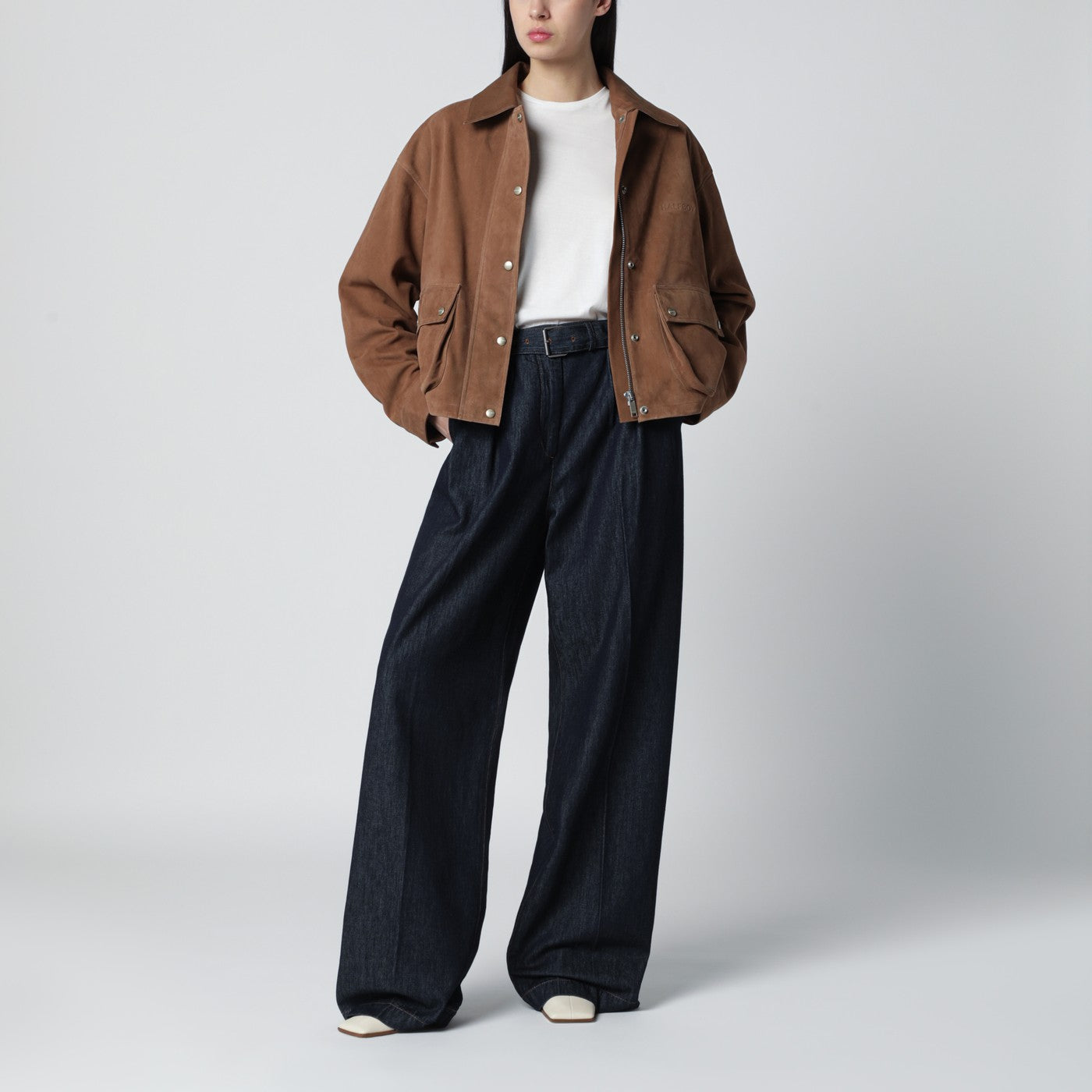 Kurze Jacke aus Wildleder in Mokkaton