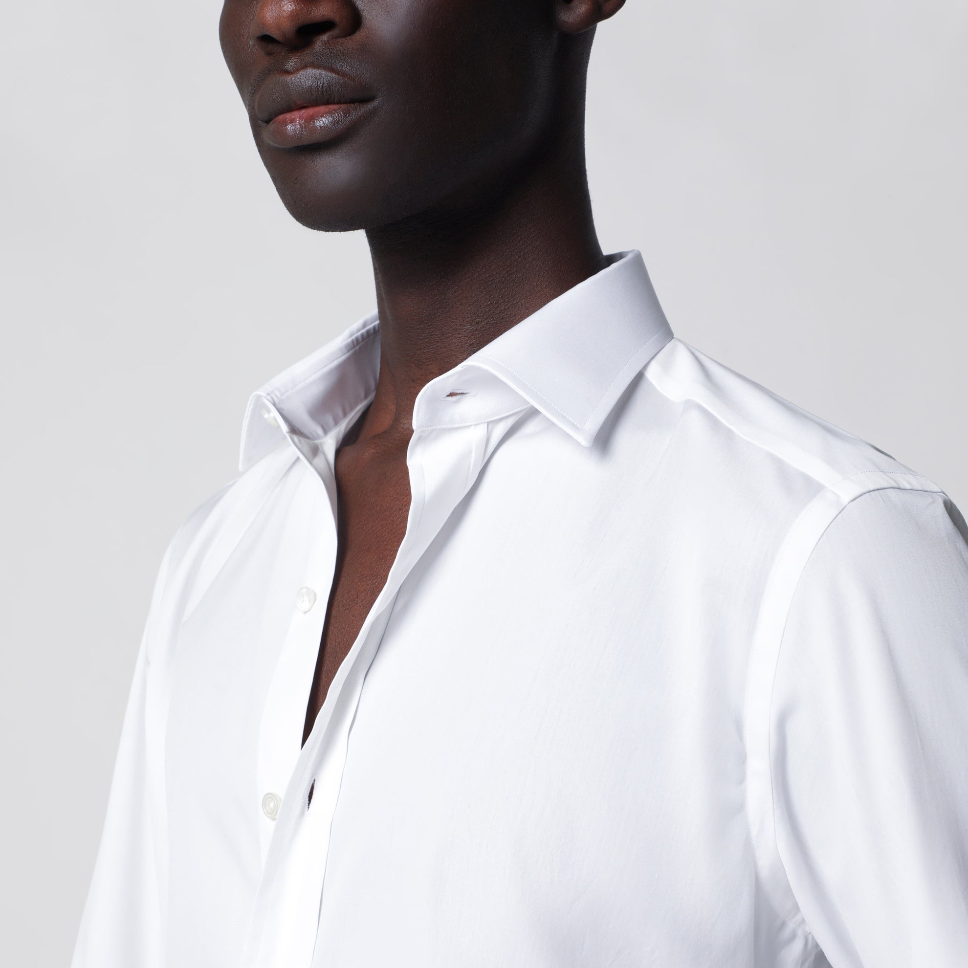 Slim-fit cotton shirt in optical white