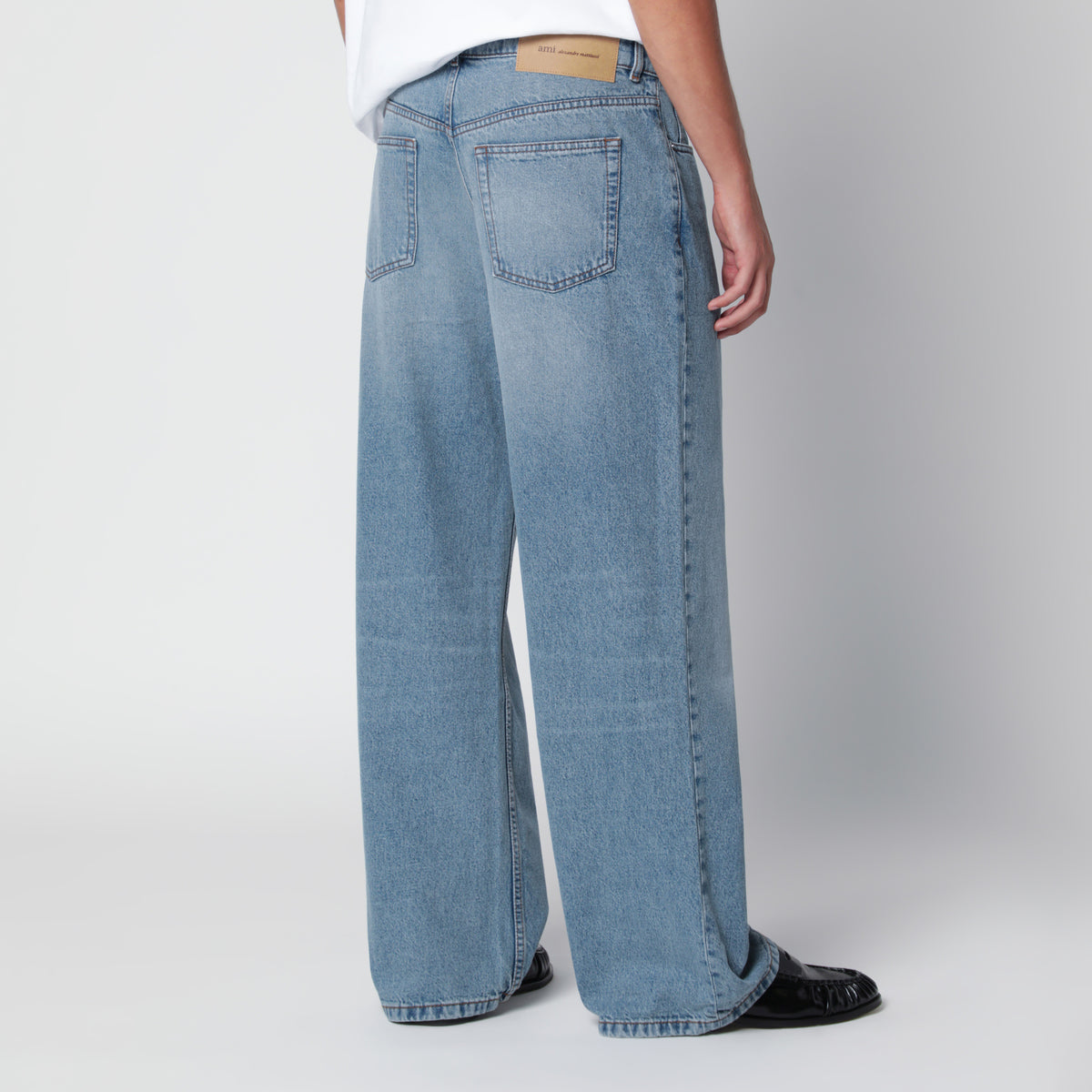 Jeans a gamba larga blu in denim