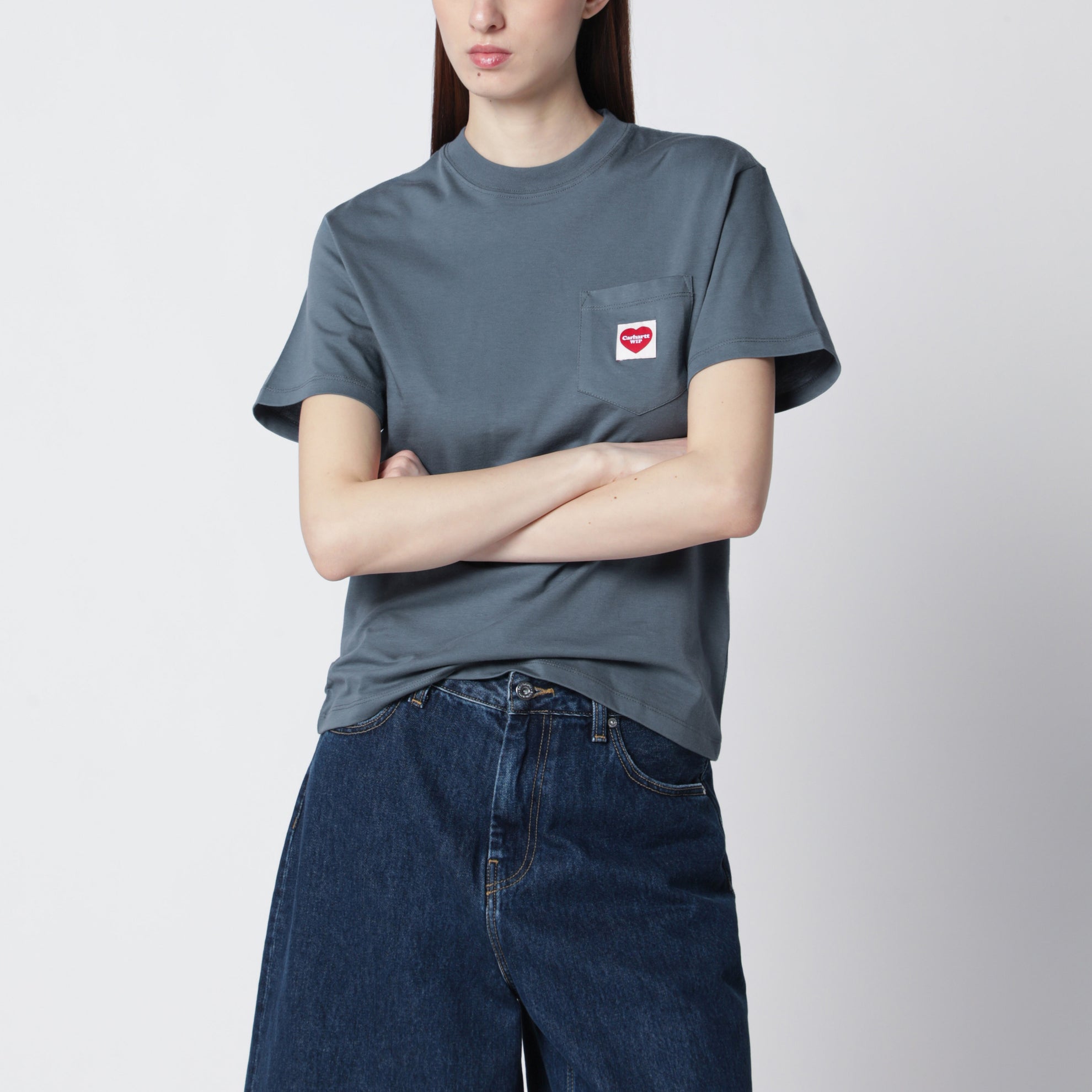 Pocket Heart Cozy Blue/Red T-Shirt aus Bio-Baumwolle