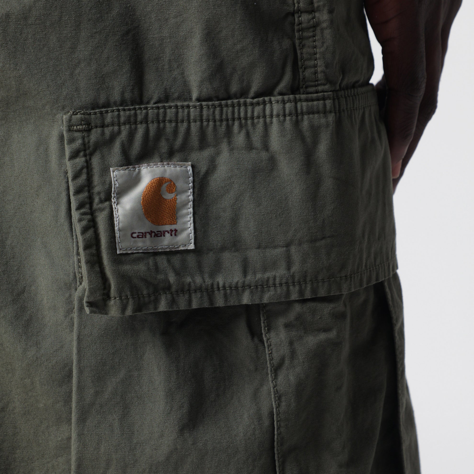 Pantaloni cargo Mandler in popeline di cotone verde militare