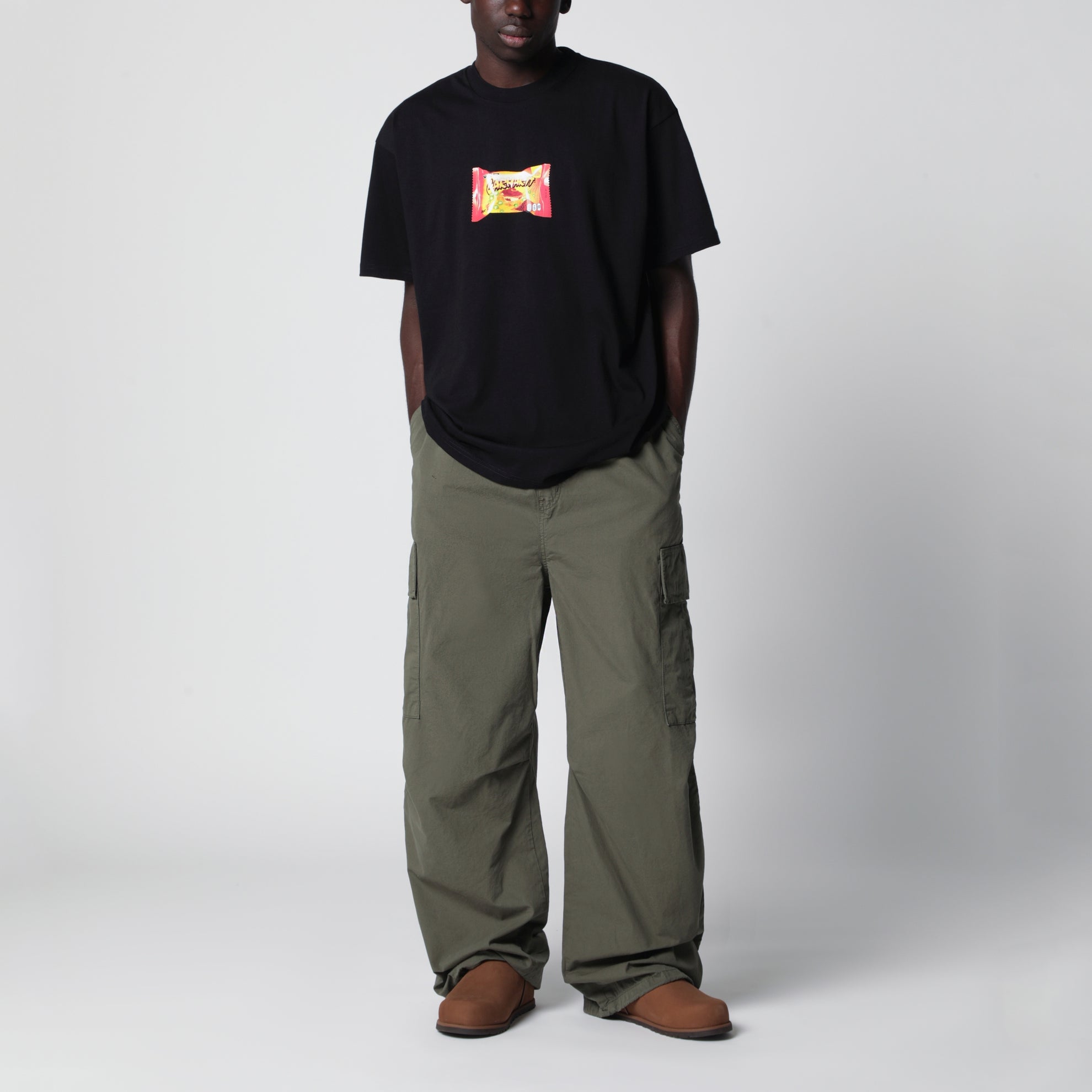 T-shirt Road Side Snack ampia in cotone nera