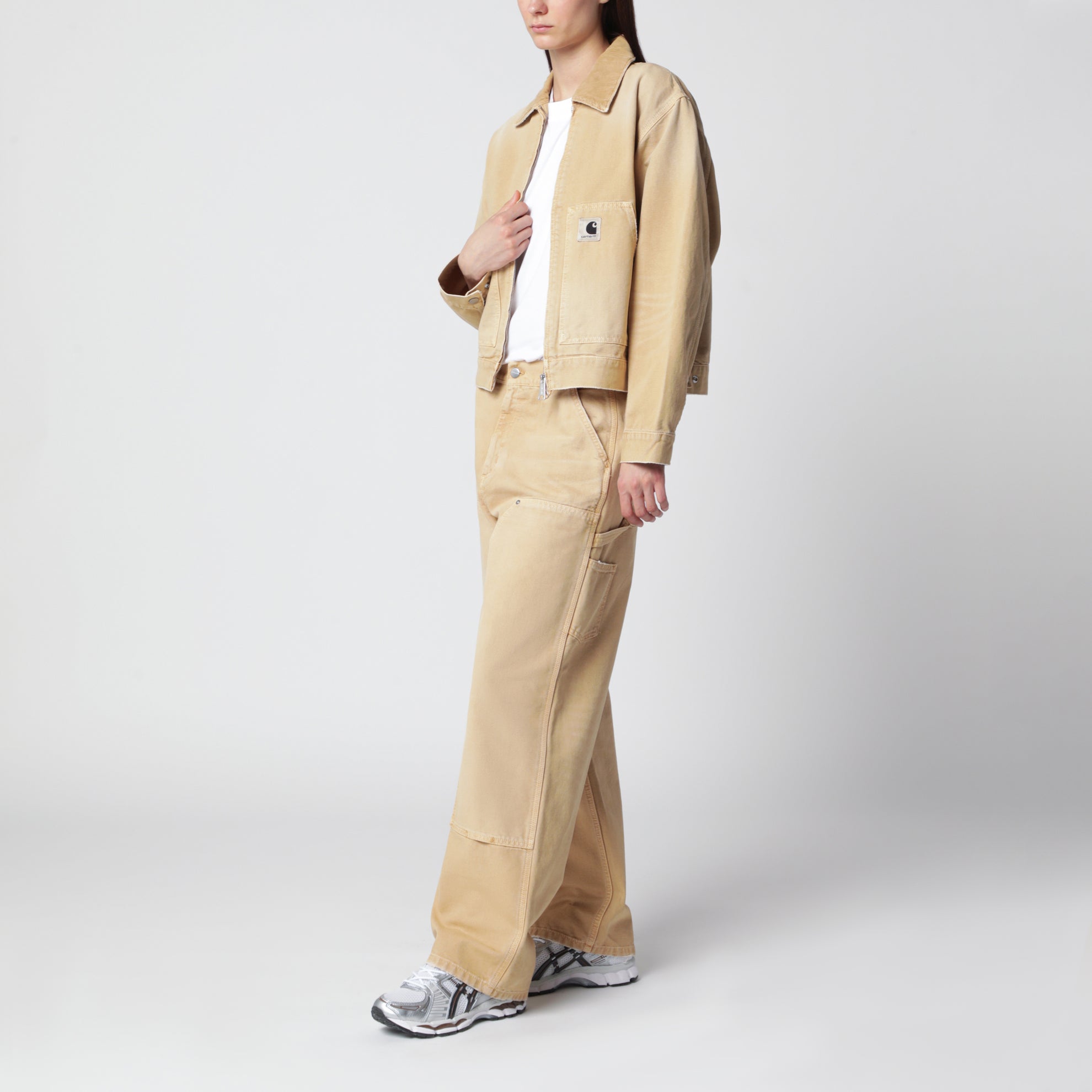 Brandon Double Knee Hose mit Destroy-Effekt in Dusty Brown