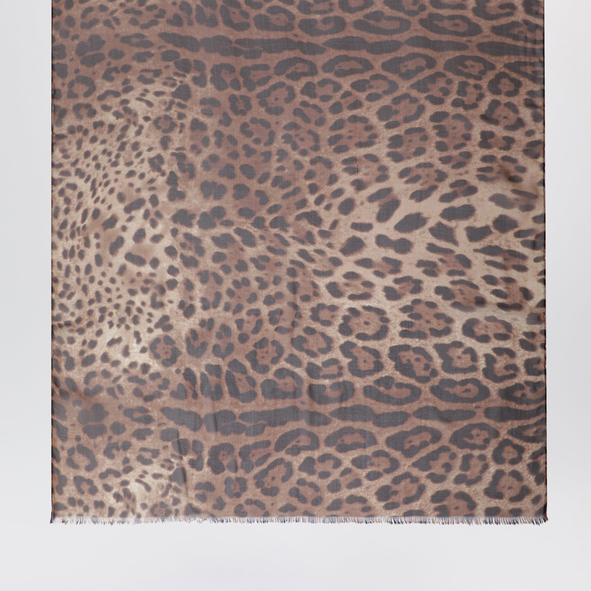 Silk stole with leopard print