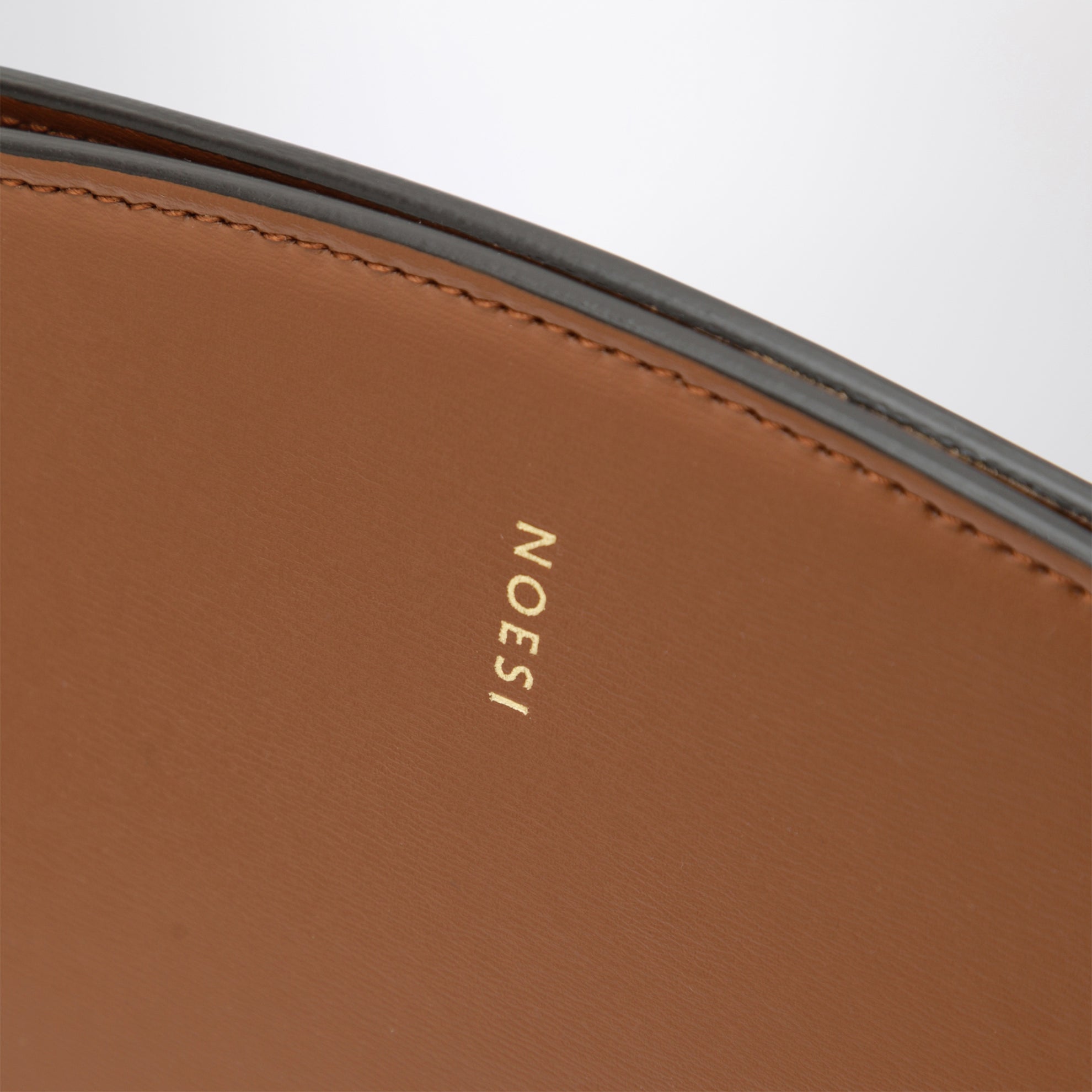 Jade Tasche in Siena Braun aus glattem Leder