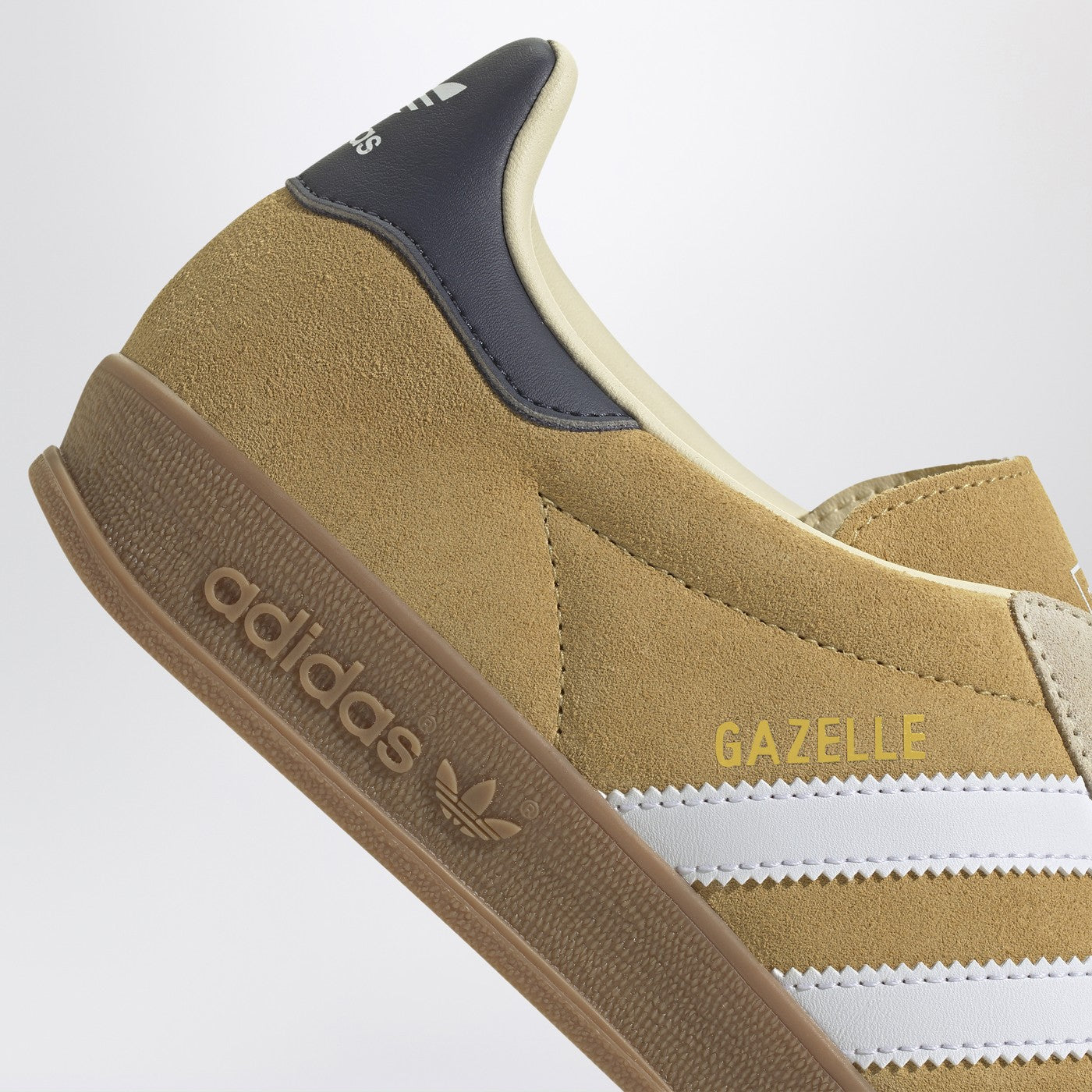 Sneaker Gazelle Indoor couleur jaune avoine
