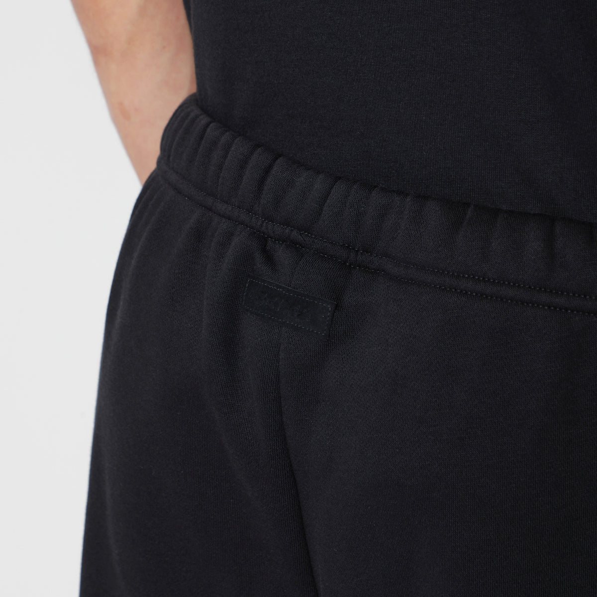 Pantalon droit noir délavé en molleton de coton