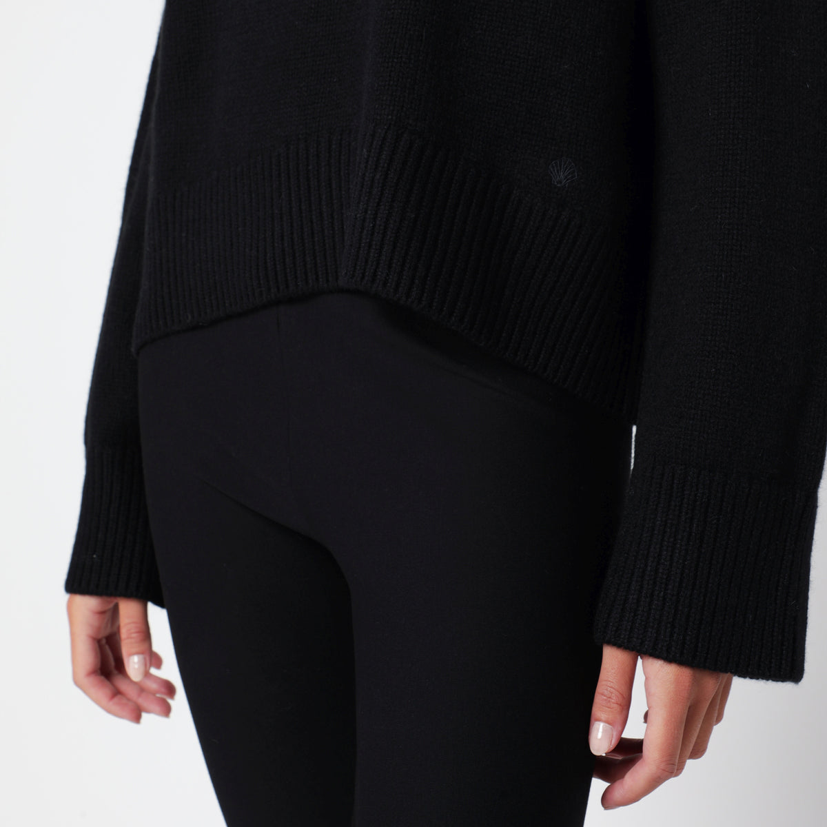 Schwarzer Gioah Pullover aus Kaschmir