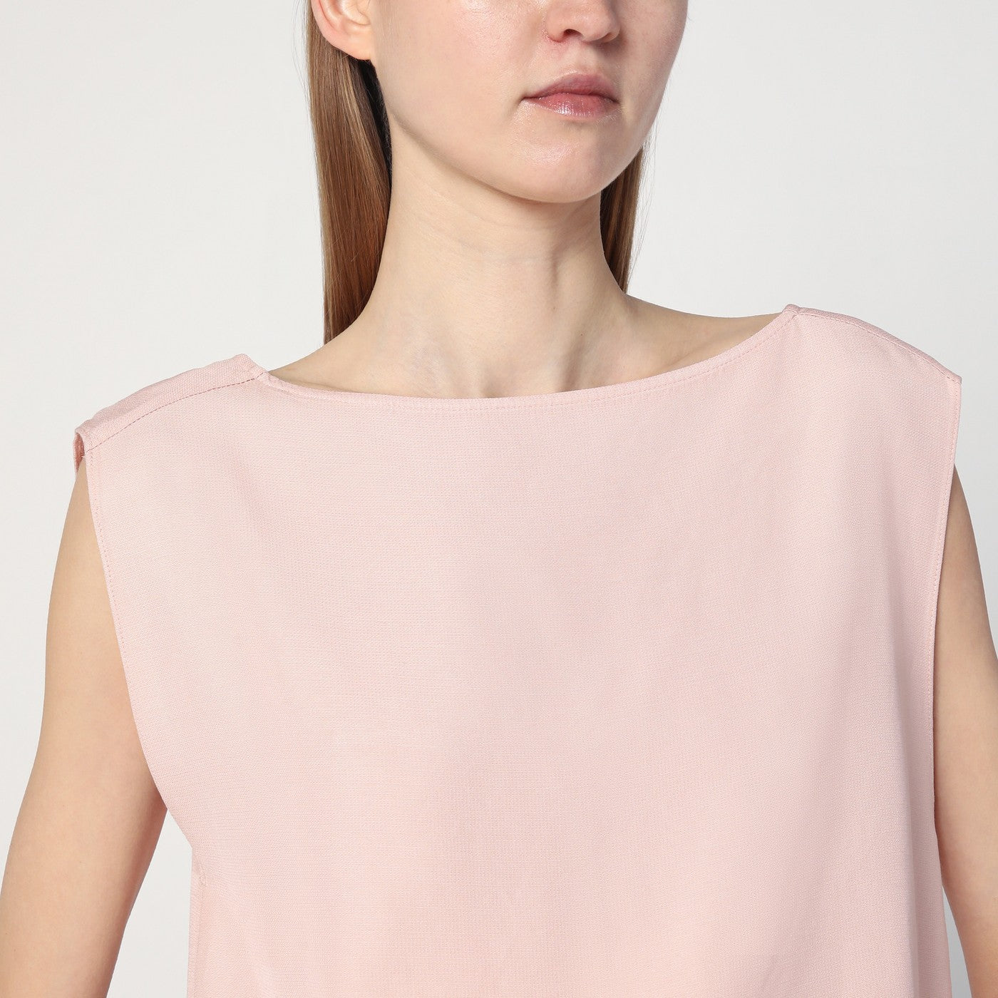 Light pink blouse in linen blend