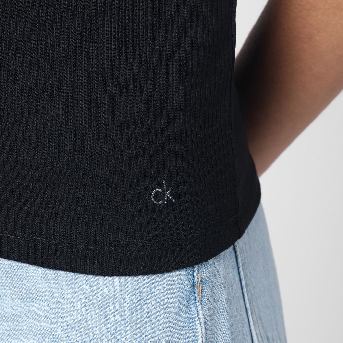 Black ribbed T-shirt