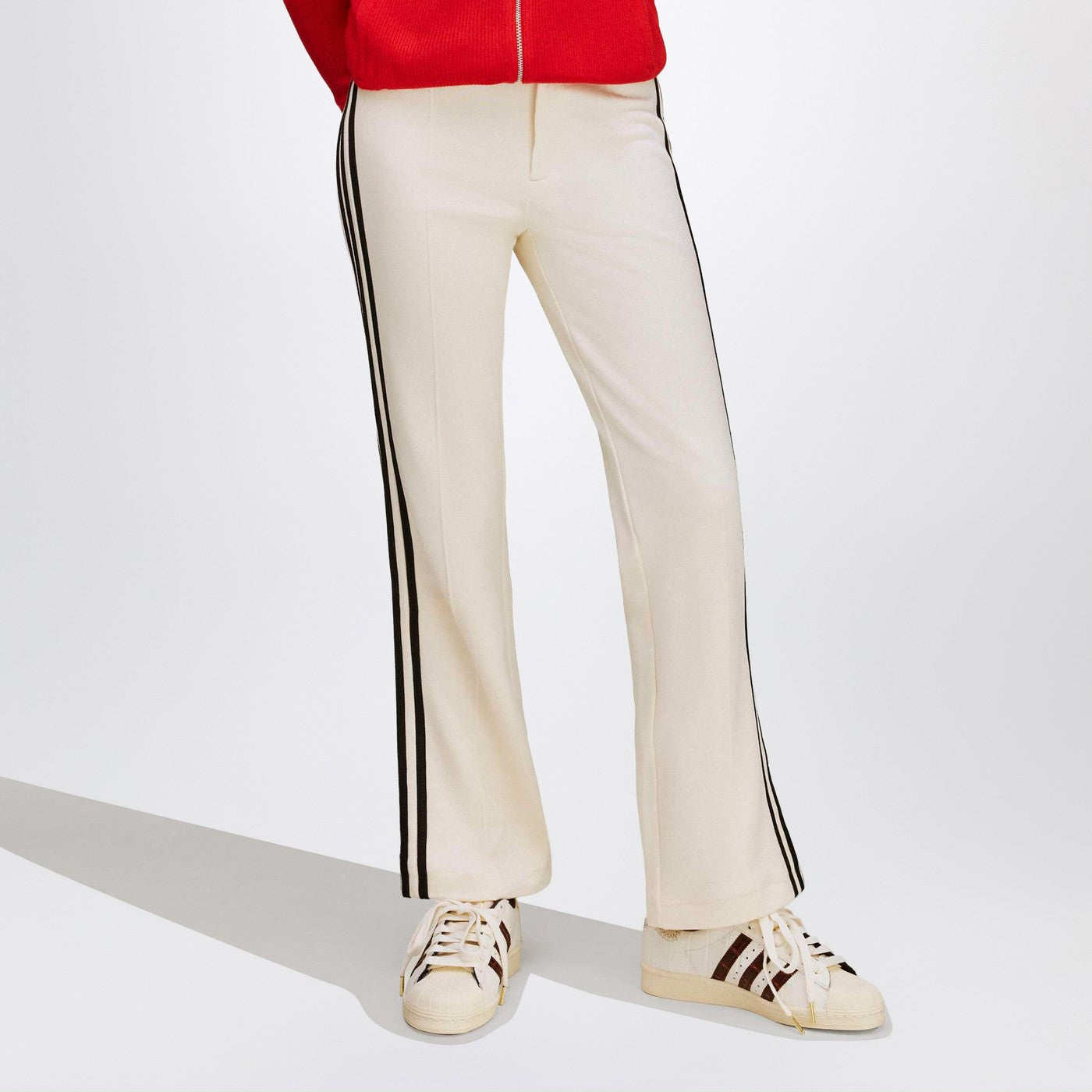 Cremefarbene Jogginghose aus Baumwollmischung