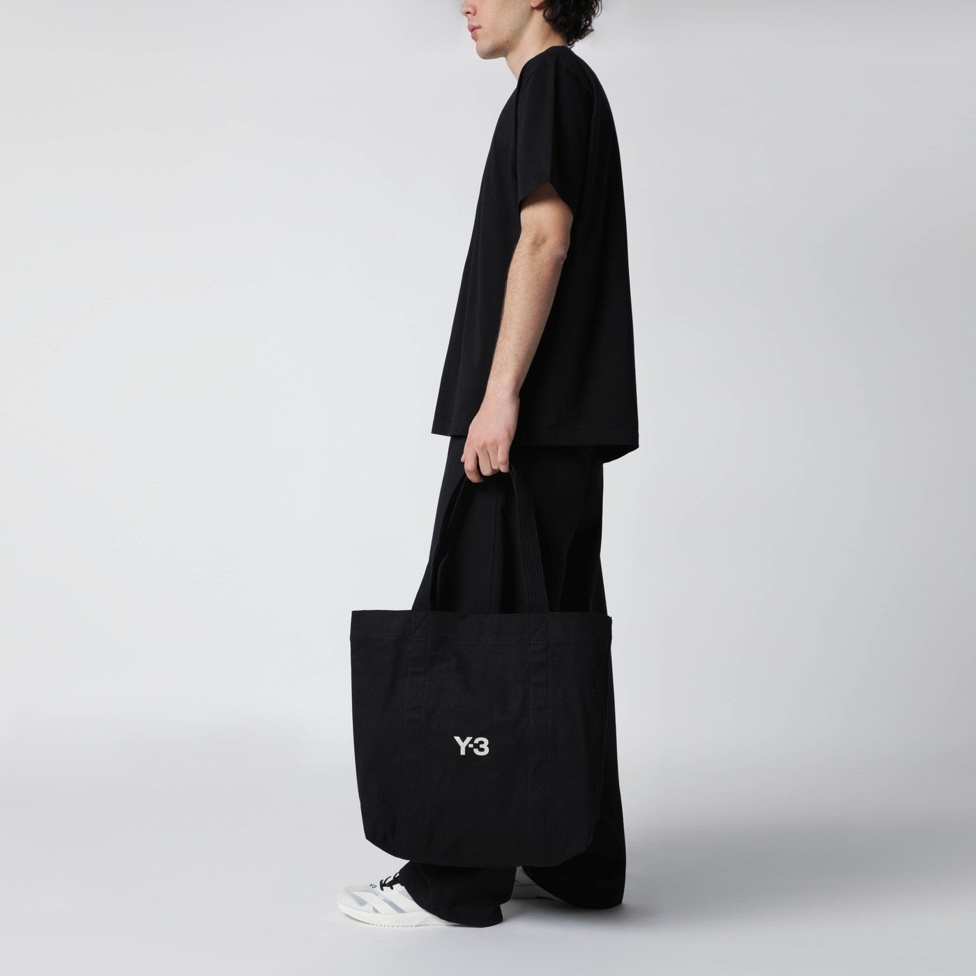 ADIDAS Y-3 Black canvas bag with logo print | TheDoubleF
