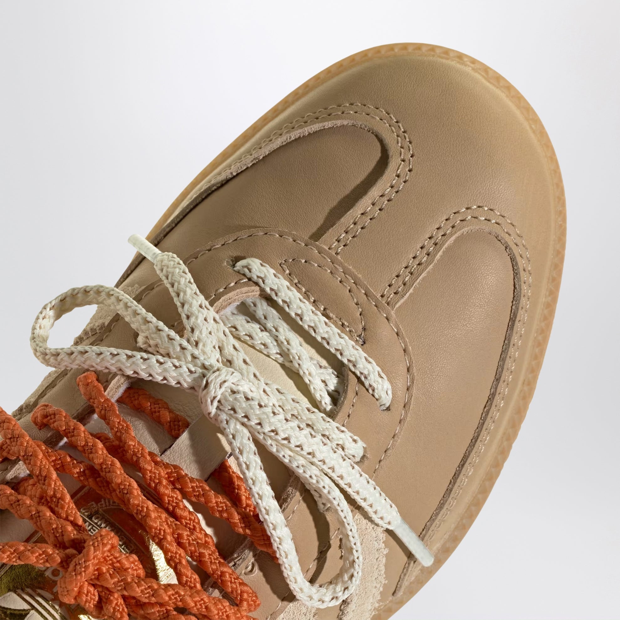 Samba OG shoes in Magic Beige / Cream White / Cardboard